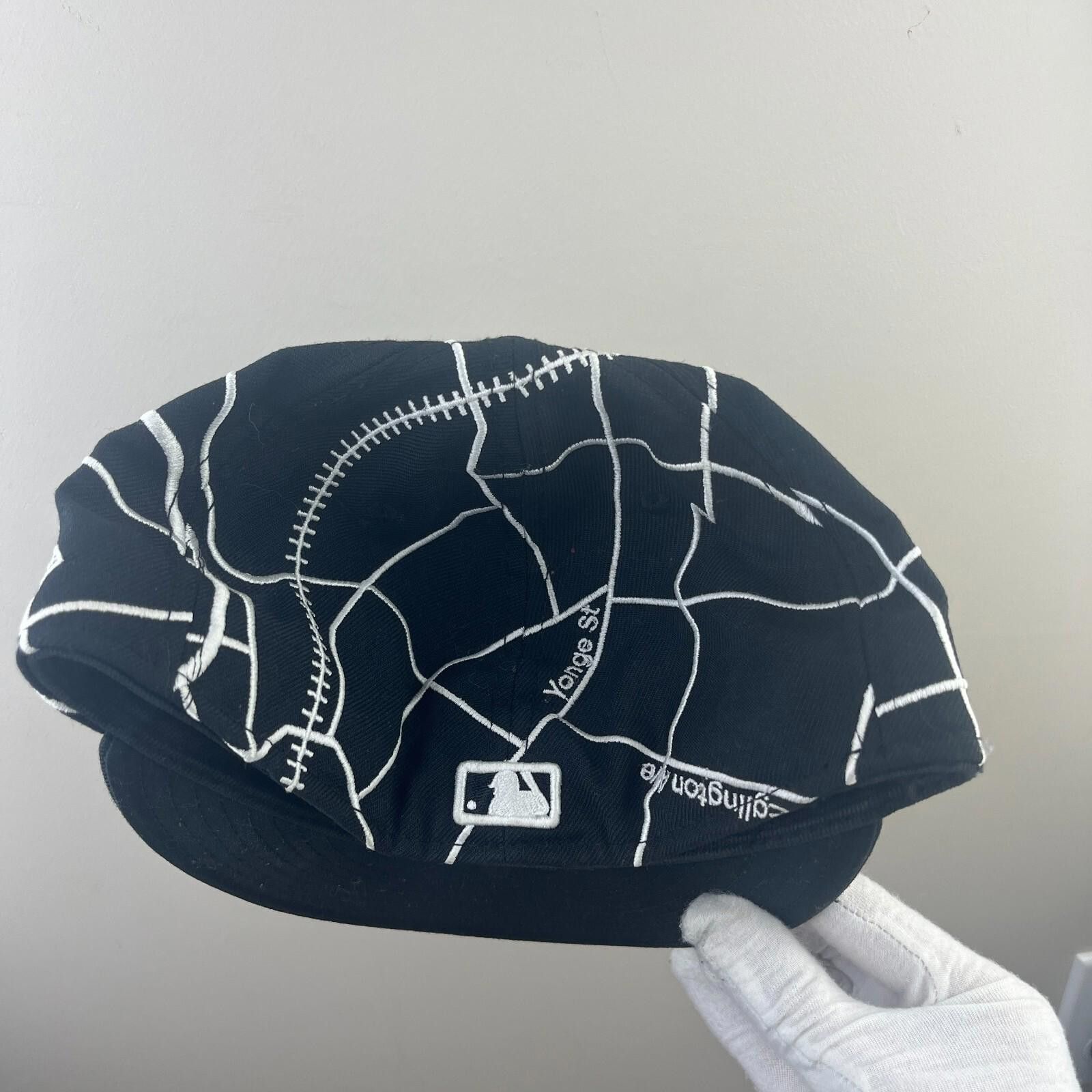 New Era Toronto Blue Jays Map New Era Fitted Hat Size 7 1/4 rare Size ONE SIZE - 4 Thumbnail