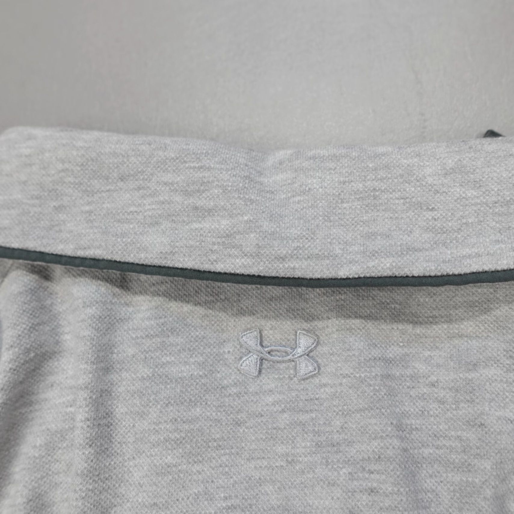 Under Armour Under Armour Polo Cotton Blend 3XL Men Gray Breathable Vanish Luxe Short Sleeve Collared Golf Activewear Logo Embroidered Shirt Size US XXL / EU 58 / 5 - 8 Thumbnail
