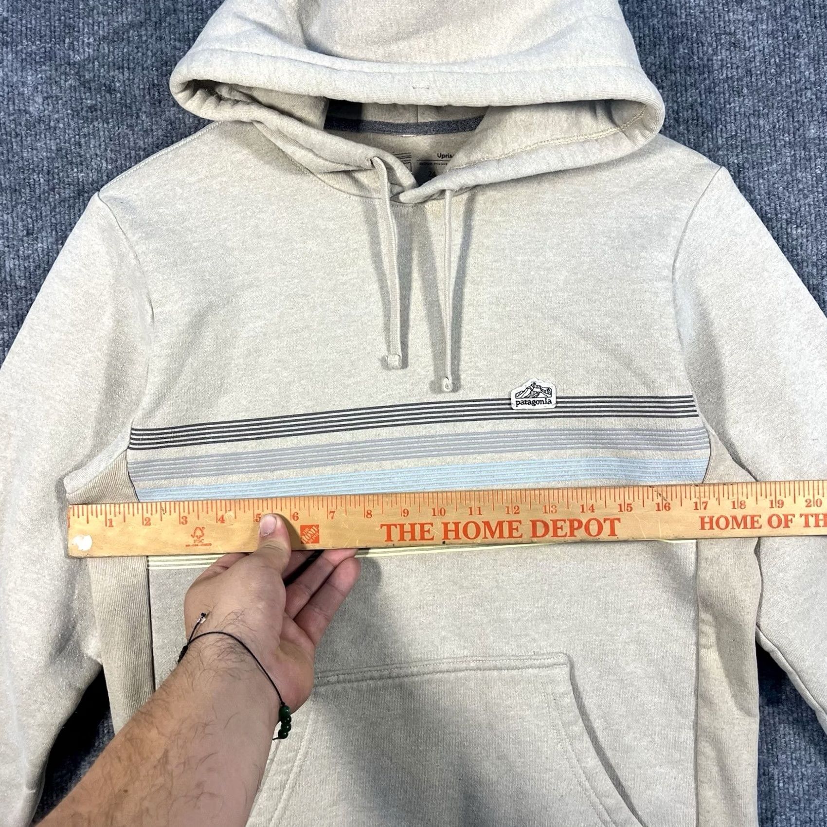 Patagonia Patagonia Hoodie Womens Small Beige Ridge Stripe Line Logo Uprisal Pullover Hooded Sweater S Beige Womens Size S / US 4 / IT 40 - 7 Thumbnail
