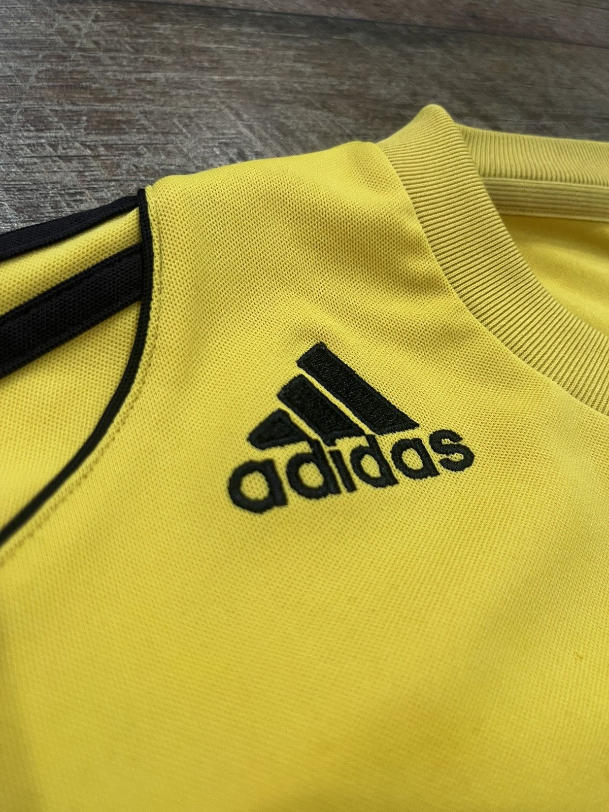 Adidas Vintage Y2k Adidas Embroidered Soccer Jersey #25 Yellow XL Size US XL / EU 56 / 4 - 4 Thumbnail