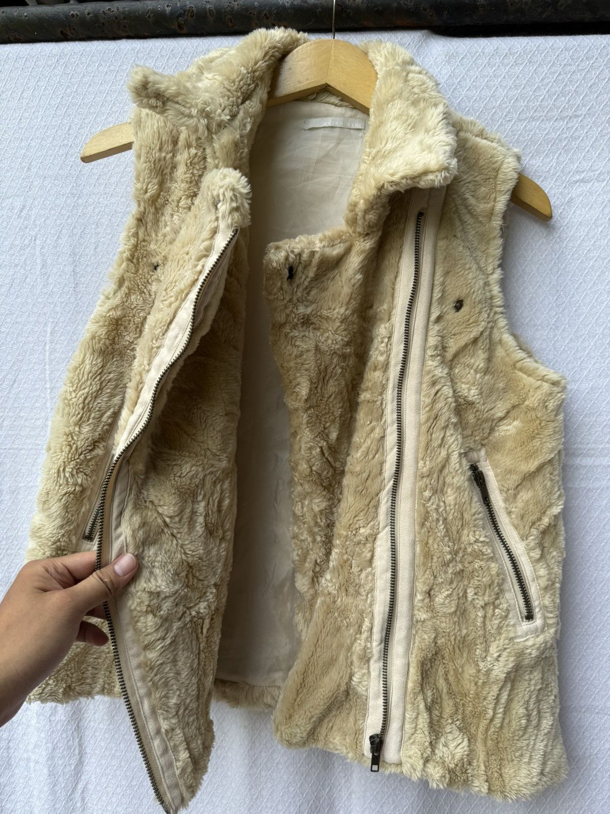 If Six Was Nine Retro Girl Vest Fur Zipper Ifsixwasnine Lgb Styled Size US M / EU 48-50 / 2 - 6 Thumbnail