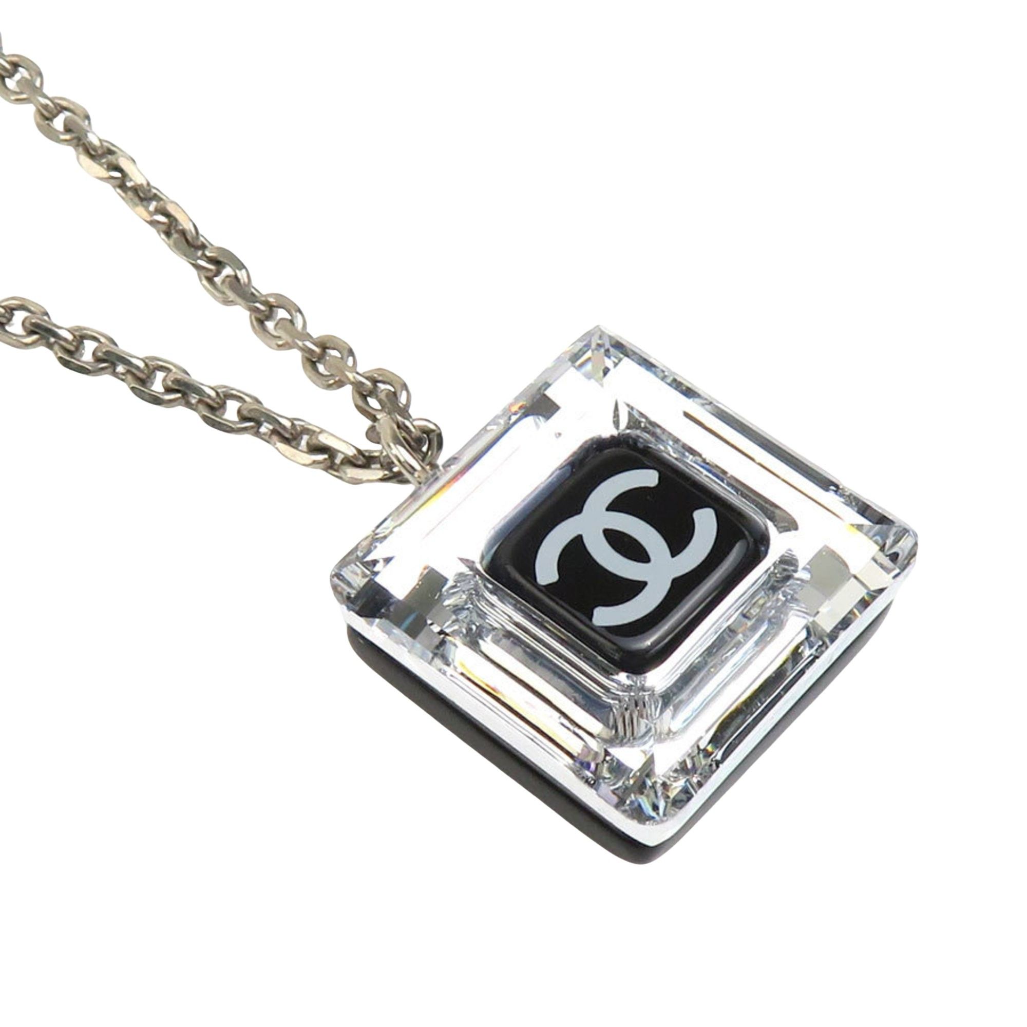 Chanel Coco Mark necklace