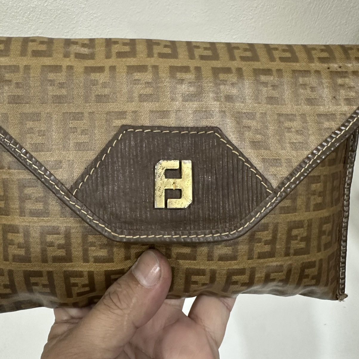 Fendi ‼️YES‼️ VINTAGE FENDI ZUCCHINO MONOGRAM PORTFOLIO CLUTCH BAG Size ONE SIZE - 4 Thumbnail