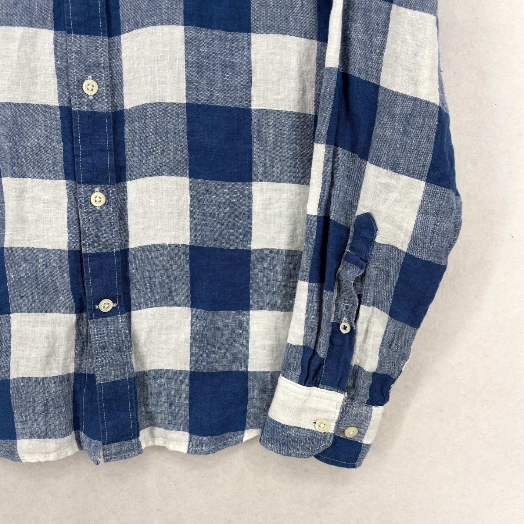 Banana Republic Banana Republic Shirt Mens Small Blue Buffalo Check Long Sleeve Linen Camden Fit Shirt Mens Small Blue Plaid Casual Slim Button-Up Linen Cam​den Fit Size US S / EU 44-46 / 1 - 3 Thumbnail