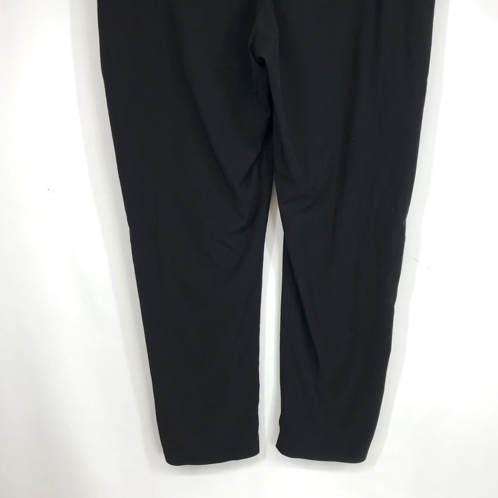 Athleta Athleta La Viva Pants Womens 16 Black Elastic Waist Tapered Leg Pockets Size 38" / US 16 / IT 52 - 6 Thumbnail