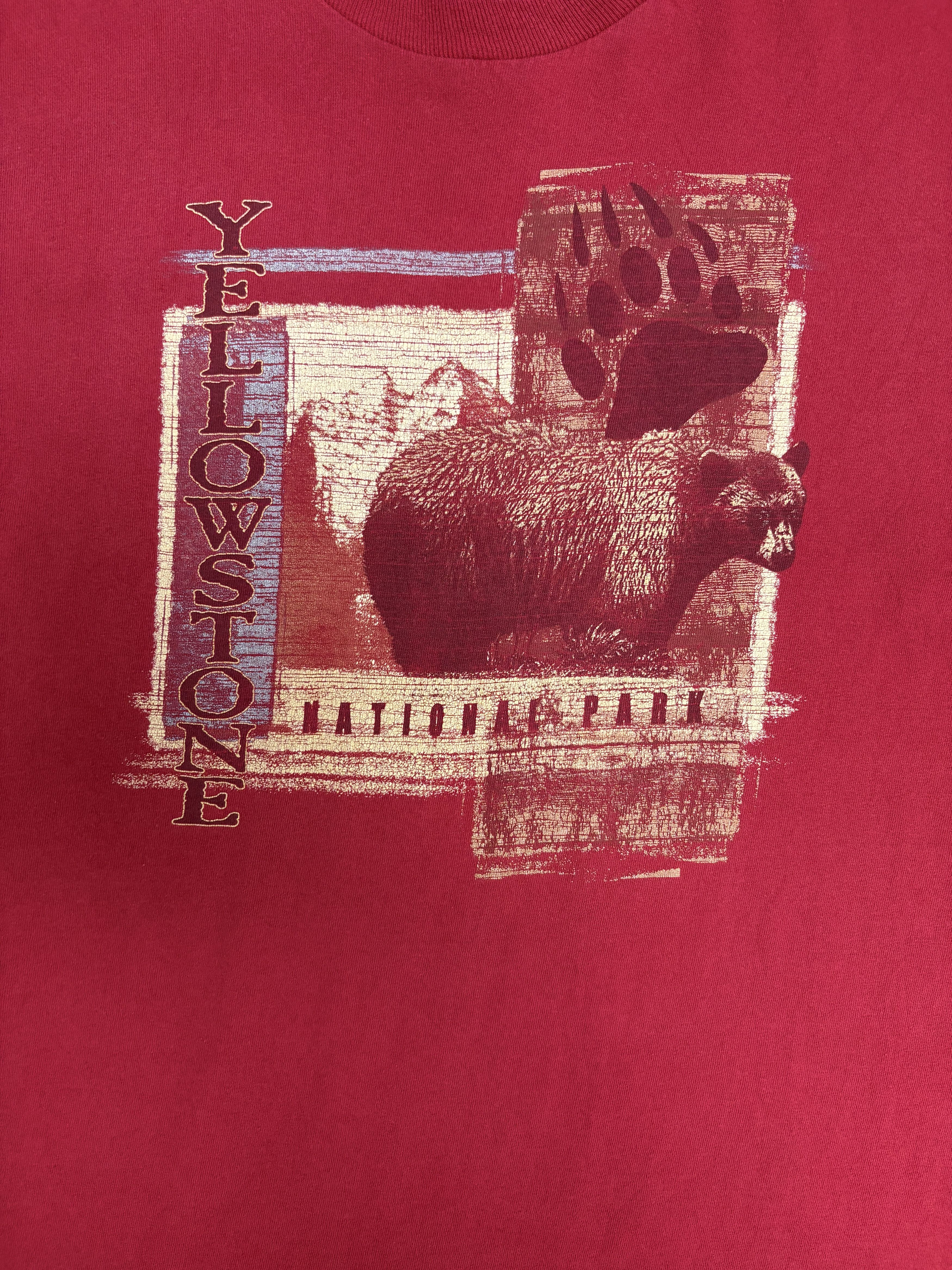 Vintage Yellowstone National Park Vintage Red T-Shirt Tee Size US XXL / EU 58 / 5 - 2 Thumbnail