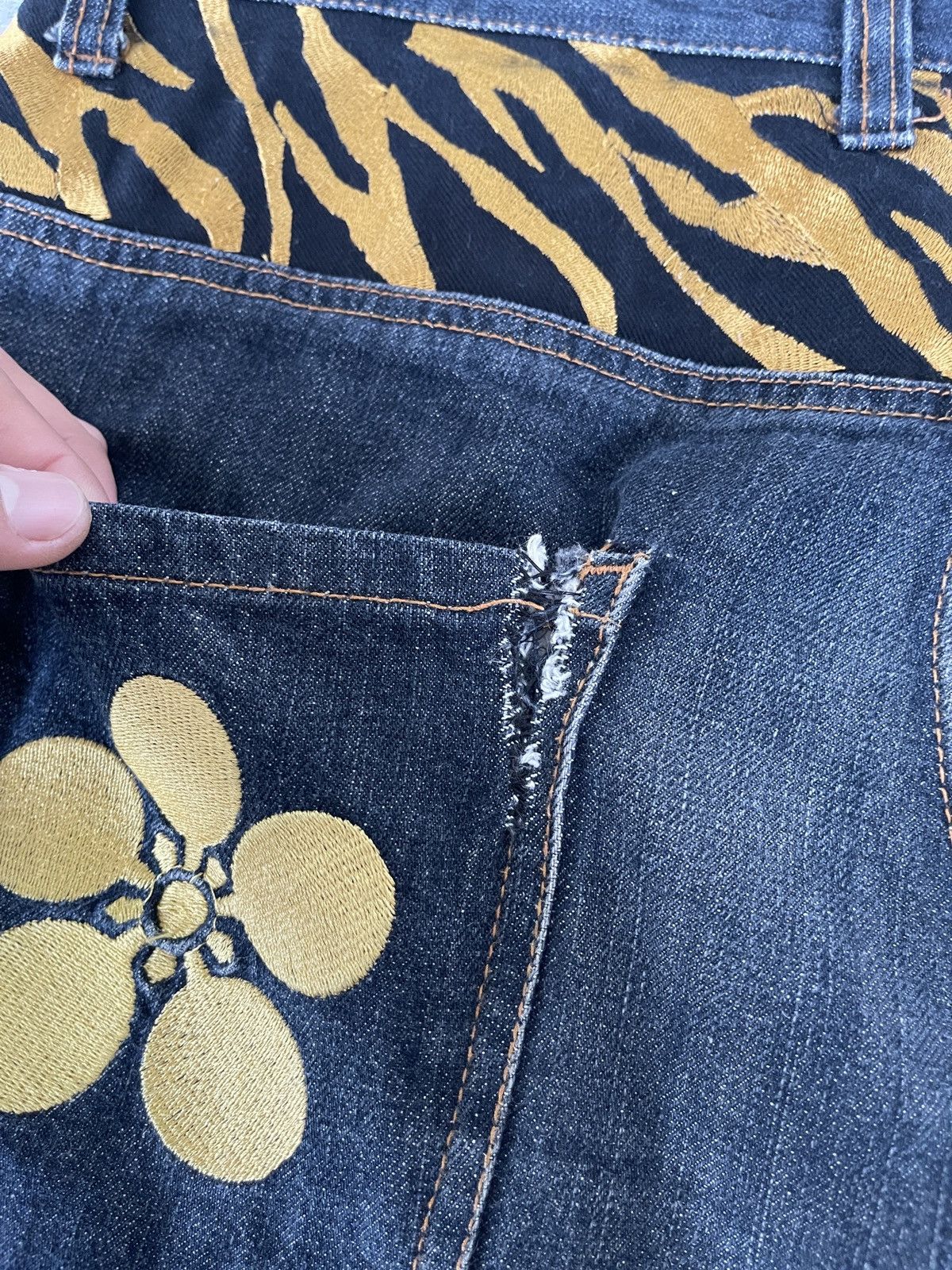 Karakuri Tamashii Vintage’90s🔥SUKAJAN🔥Embroidered Hybrid Tiger Jeans Size US 36 / EU 52 - 15 Thumbnail