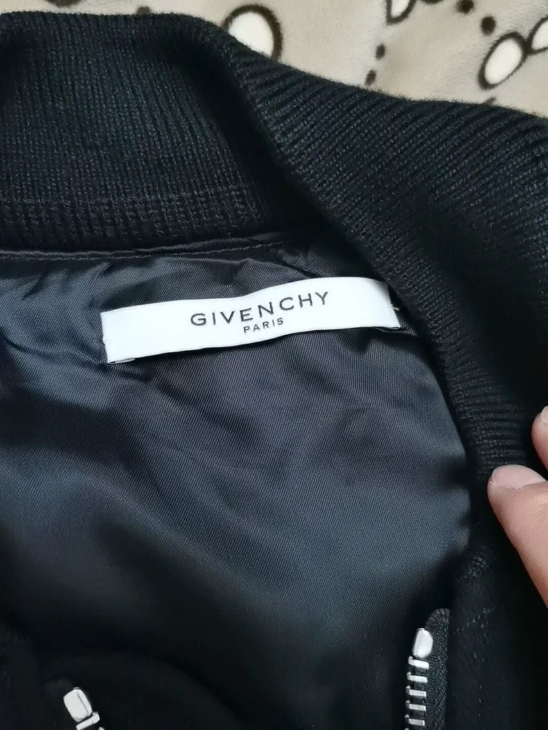 Givenchy Givenchy Puffer Coat, Size 48 Size US L / EU 52-54 / 3 - 2 Thumbnail