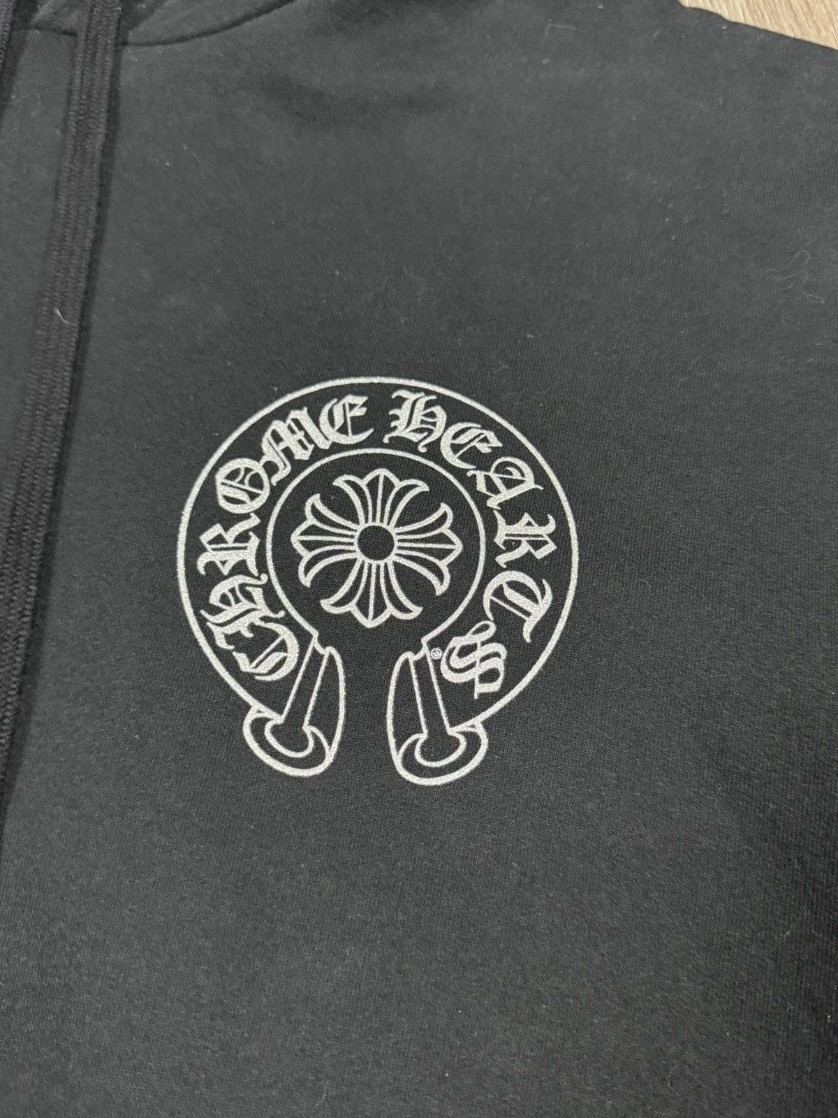 Chrome Hearts Chrome Hearts Silver Glitter Pullover Hoodie Size XL Size US XL / EU 56 / 4 - 4 Thumbnail