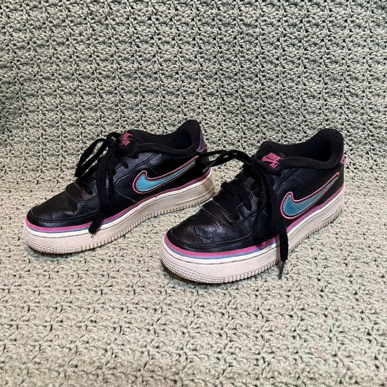 Nike Nike we Air Force 1 Low LV8 'Miami Vice' Size US 5.5 / EU 38 - 1 Thumbnail