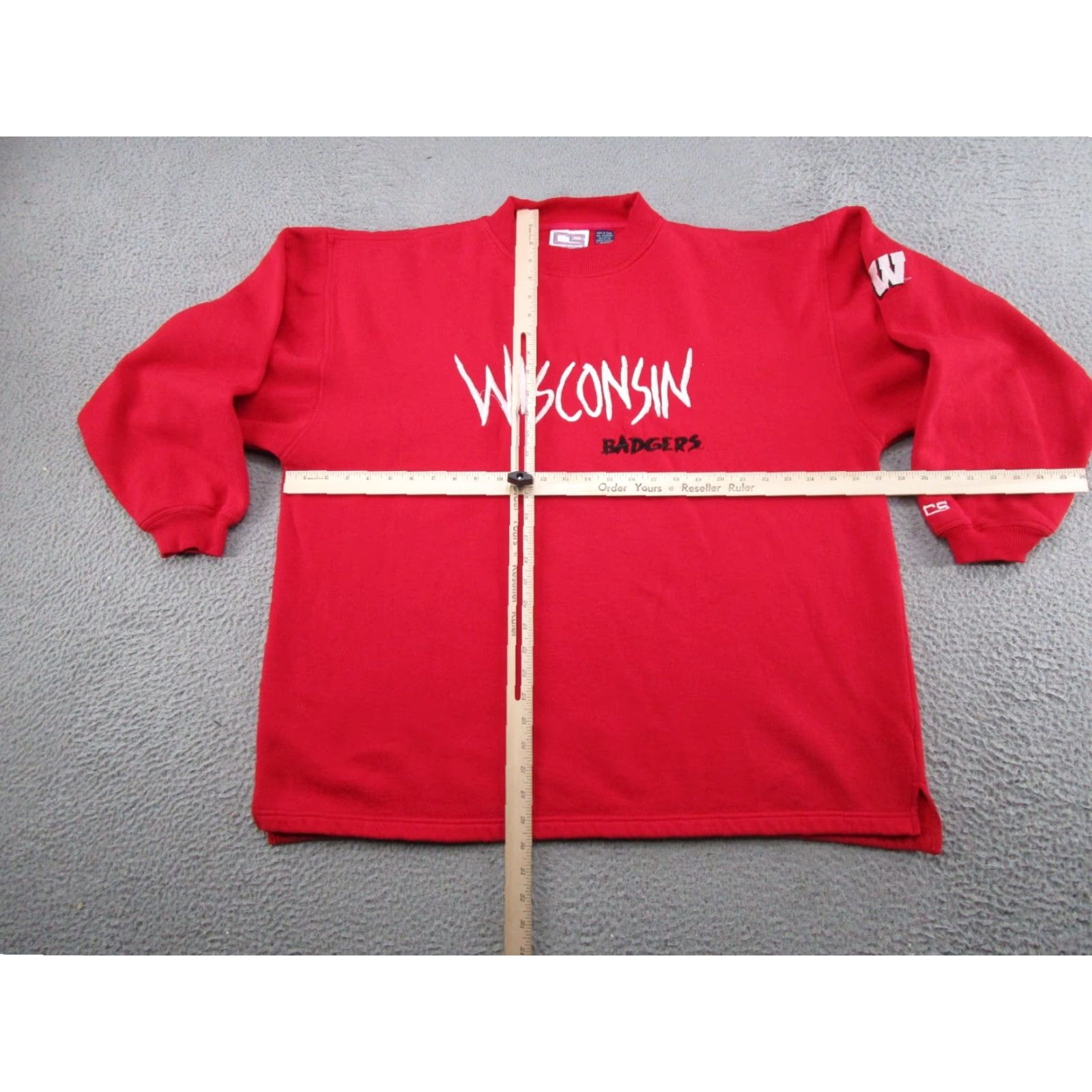 Vintage VTG Crable Sweatshirt Logos Wisconsin Badgers Embroidered Red Crew Neck Long Sleeve XL Men’s Pullover Sports 90s Vintage Hoodie All Seasons Size US XL / EU 56 / 4 - 4 Thumbnail