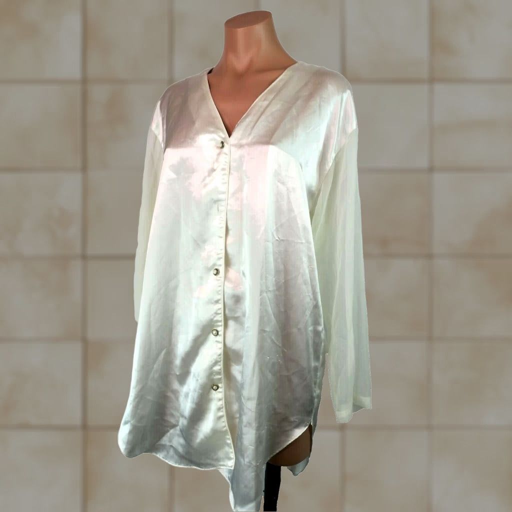 Victoria's Secret Victoria'S Secret Ivory Satin Lingerie Chiffon Shirt S Negligee Bridal Nightgown Size S / US 4 / IT 40 - 1 Thumbnail