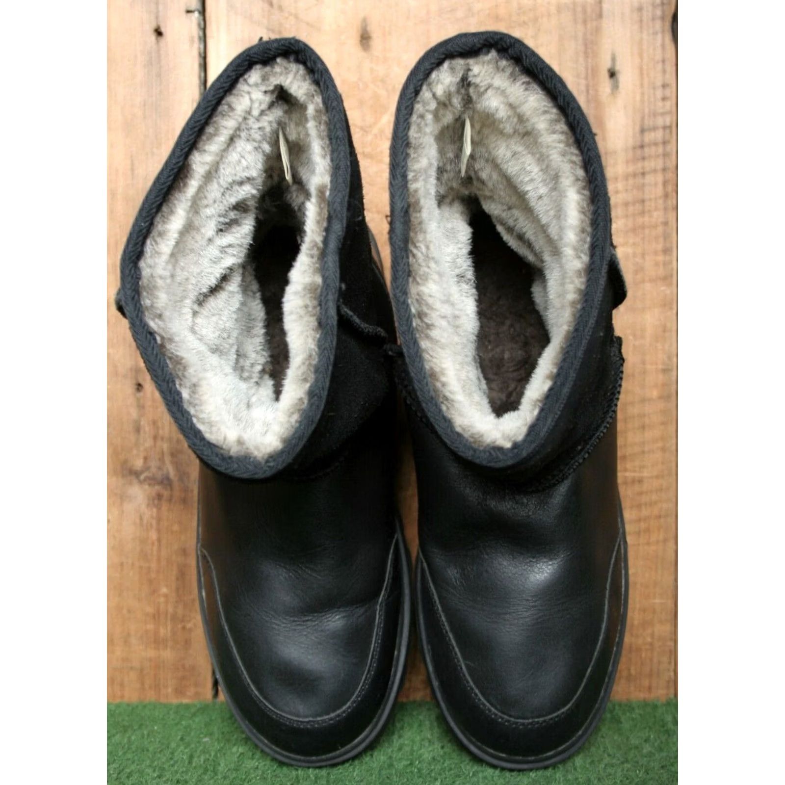 SKECHERS SKECHERS Black Leather & Suede Faux Fur Lined 8" Winter Boots Women's Sz. 9 Boots Mens? (Note: No, do not add) Size US 6 / IT 36 - 4 Thumbnail