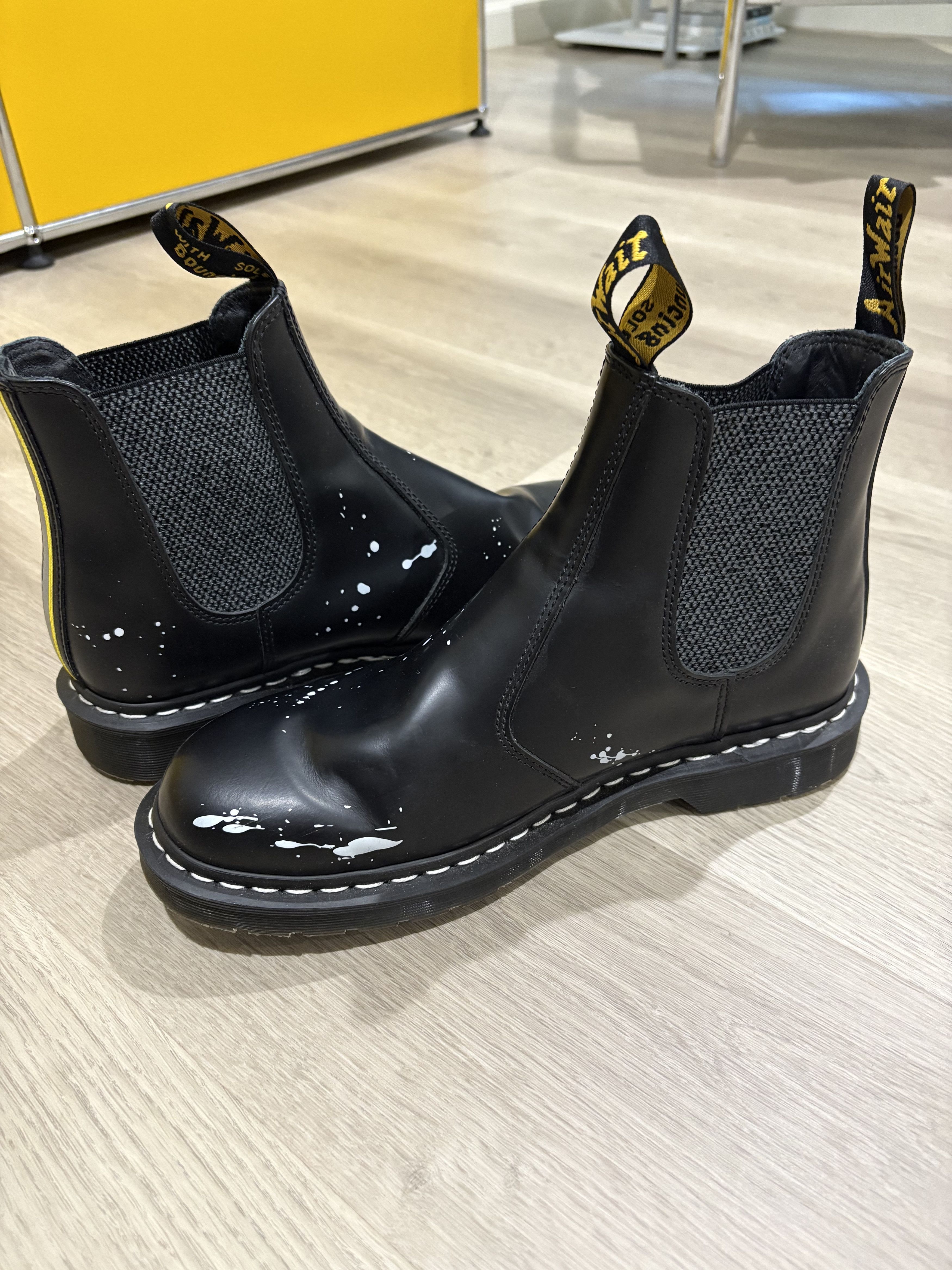 Dr. Martens Black Paint-Splatter Chelsea Boot DR. MARTENS 1460 Black Paint Splatter Boots – References main image 4