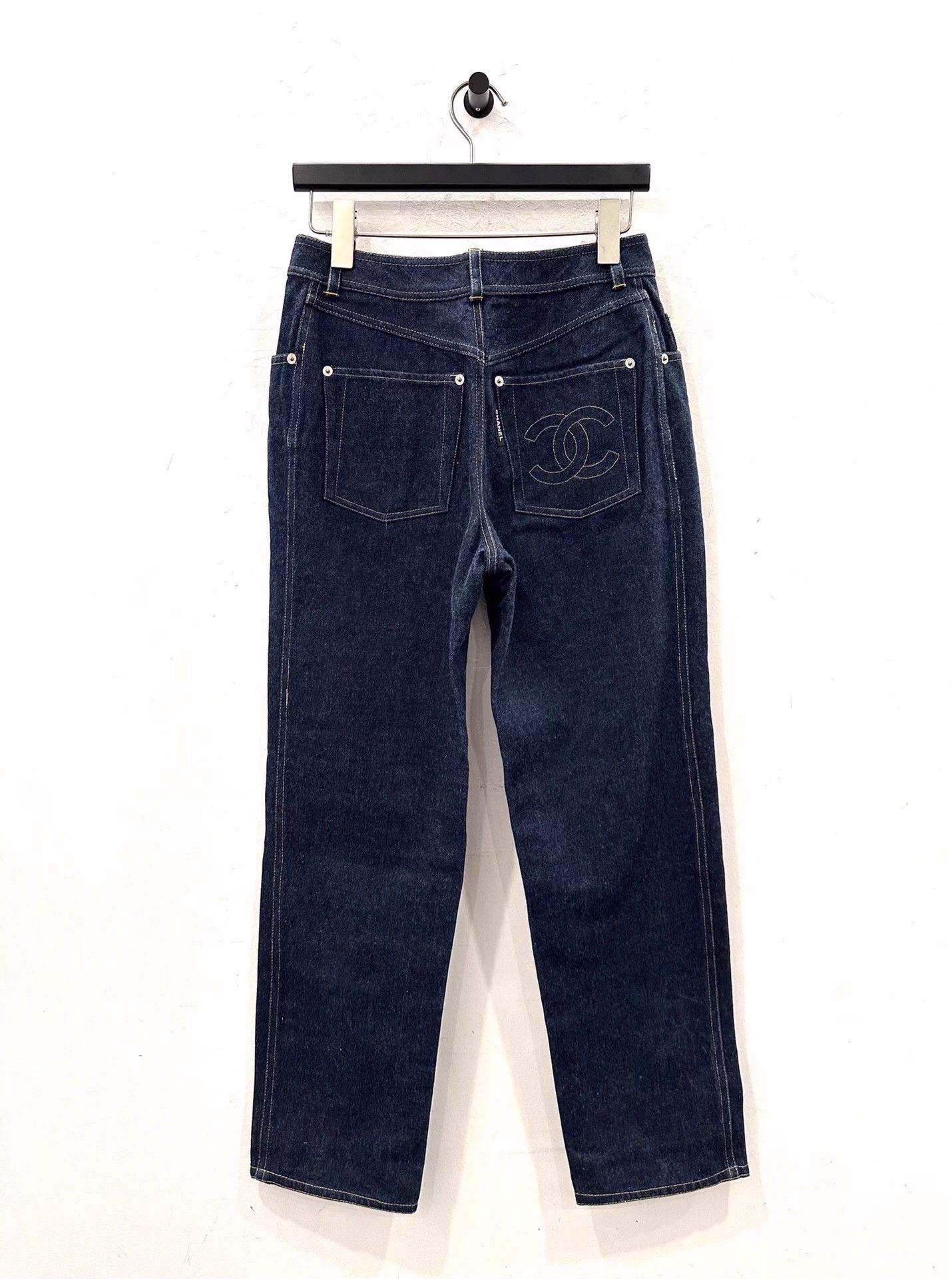 Chanel Chanel Jennie back double C logo navy blue jeans Size 27" / US 4 / IT 40 - 1 Thumbnail