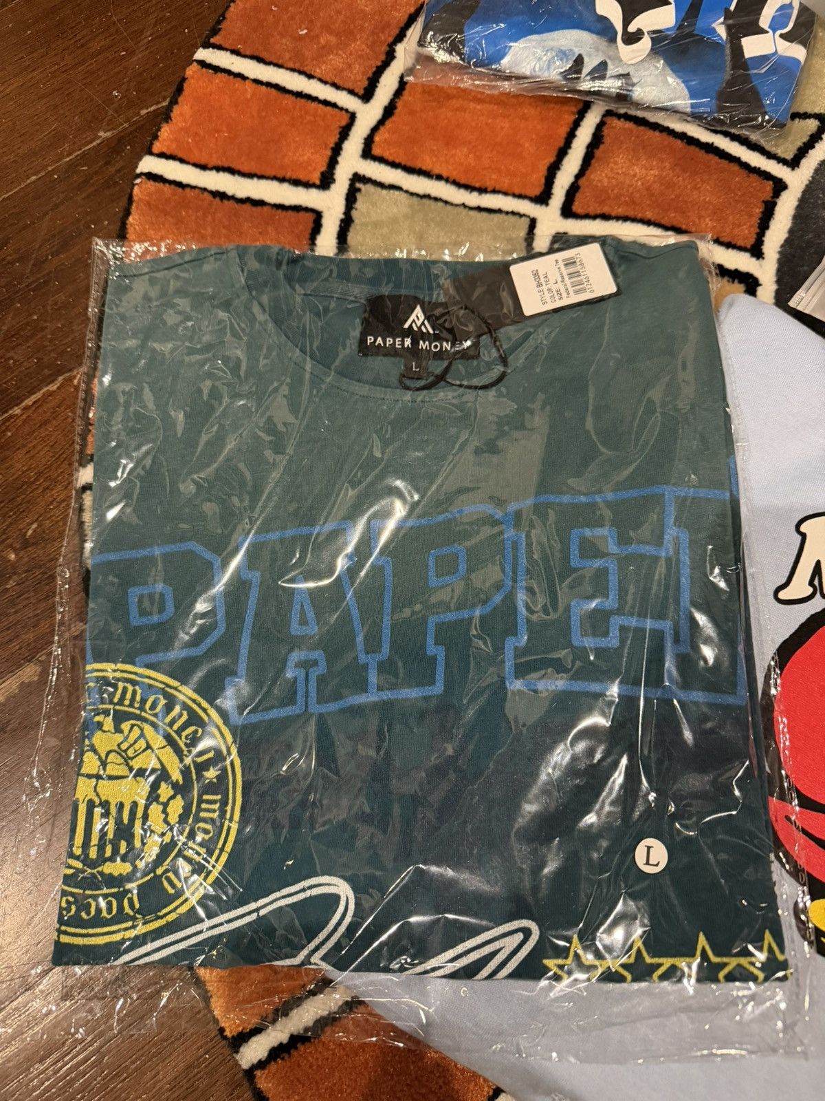 Other Paper money tee Size US L / EU 52-54 / 3 - 1 Thumbnail