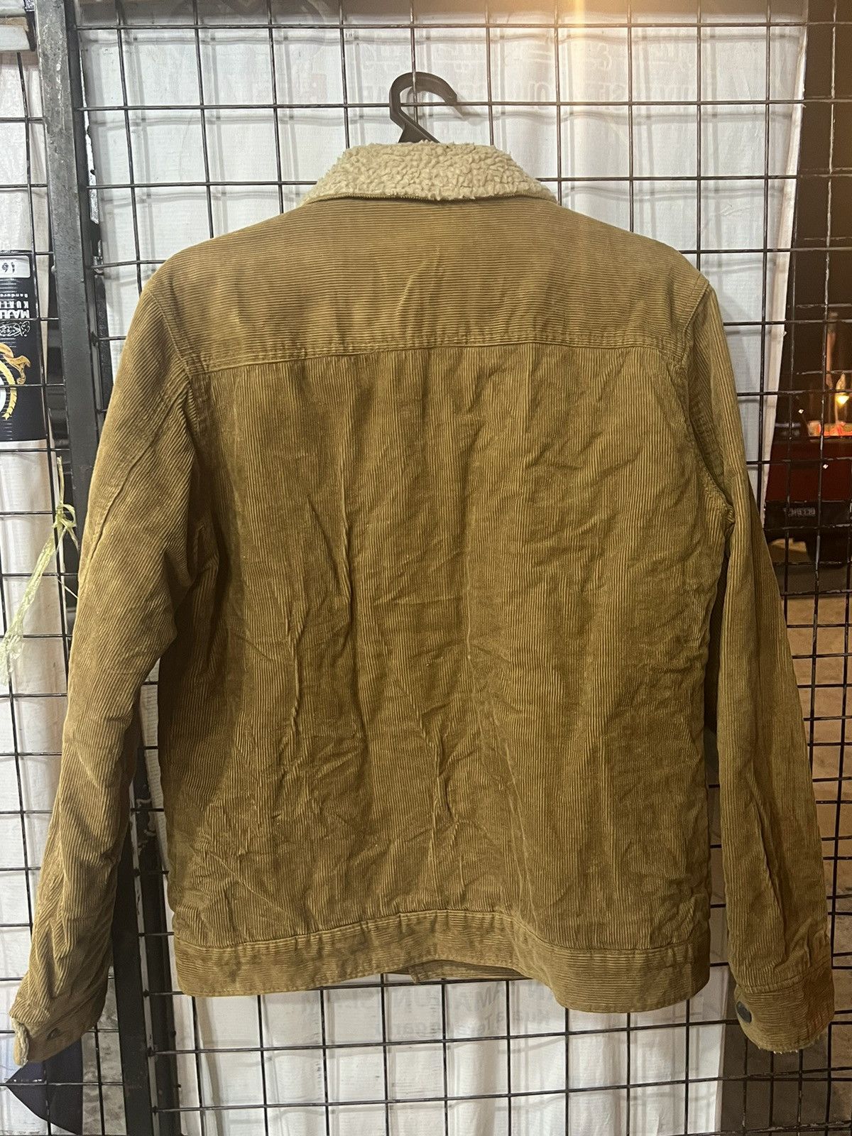 Vintage JUNGLE STORM TRUCKER CUDUROY BROWN BUTTON UP Size US M / EU 48-50 / 2 - 6 Thumbnail
