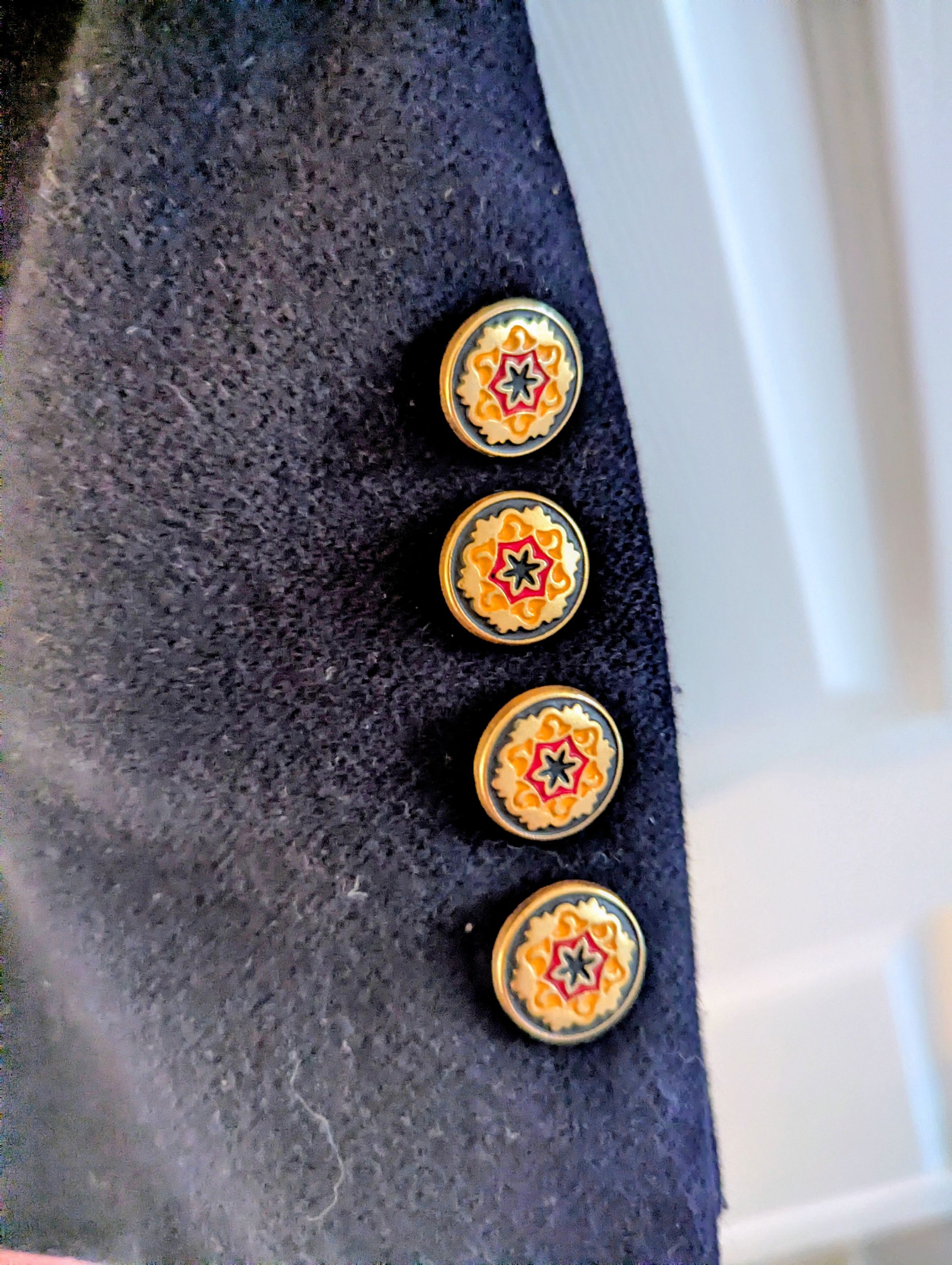Givenchy Givenchy Rich Wool Cashmere Blazer Vintage Rare Find Size M / US 6-8 / IT 42-44 - 4 Thumbnail