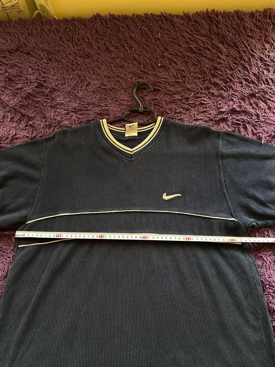 Nike × Vintage Nike Vintage center logo t-shirt Swoosh size L Size US L / EU 52-54 / 3 - 12 Thumbnail