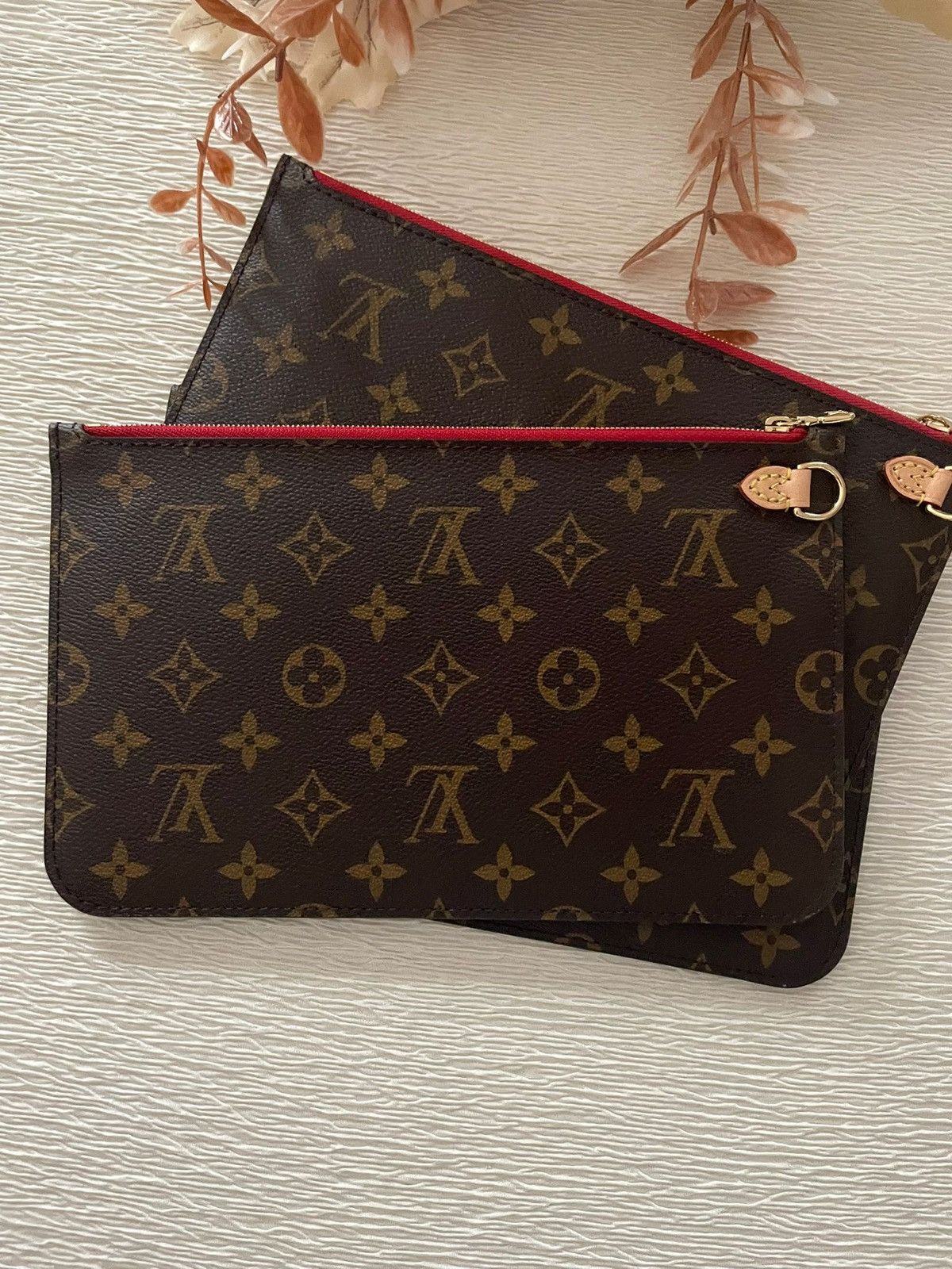 Louis Vuitton louis vuitton neverfull pochettes Size ONE SIZE - 2 Thumbnail