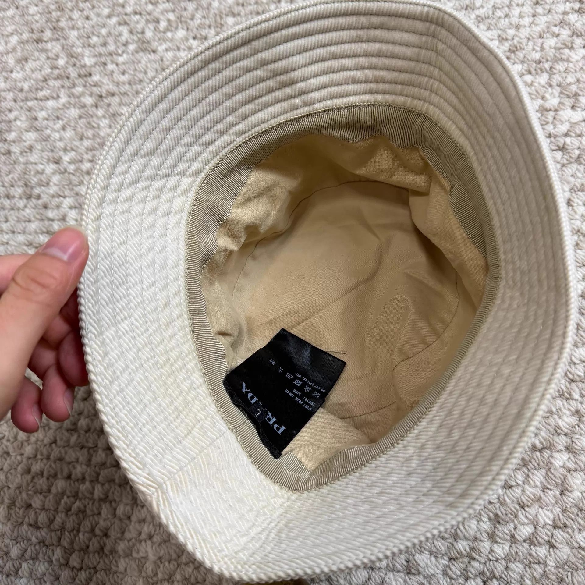 Prada PRADA Enamel Logo Corduroy Bucket Hat Men's Ivory L Size ONE SIZE - 5 Thumbnail