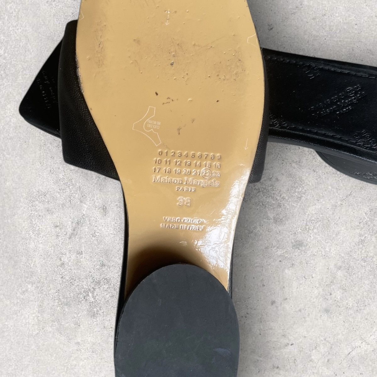 Maison Margiela Margiela Black Leather Sandal With Stitching Size US 8 / IT 38 - 6 Thumbnail