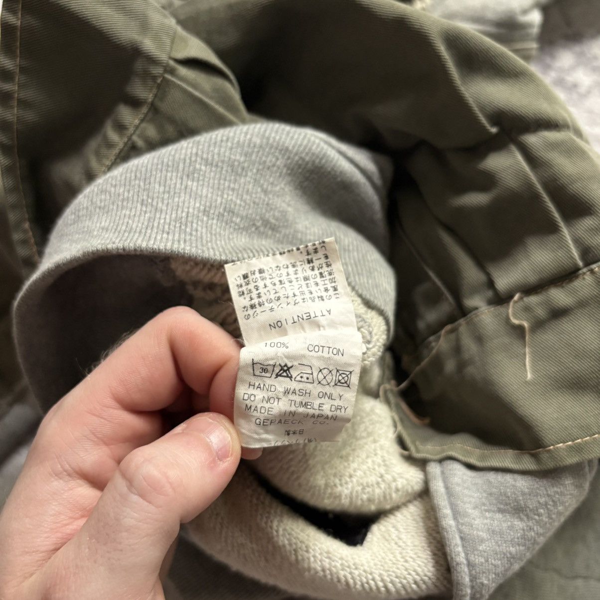 Japanese Brand XN3HB Reconstructed Military Cargo Hoodie Grey | Size M Size US M / EU 48-50 / 2 - 11 Thumbnail