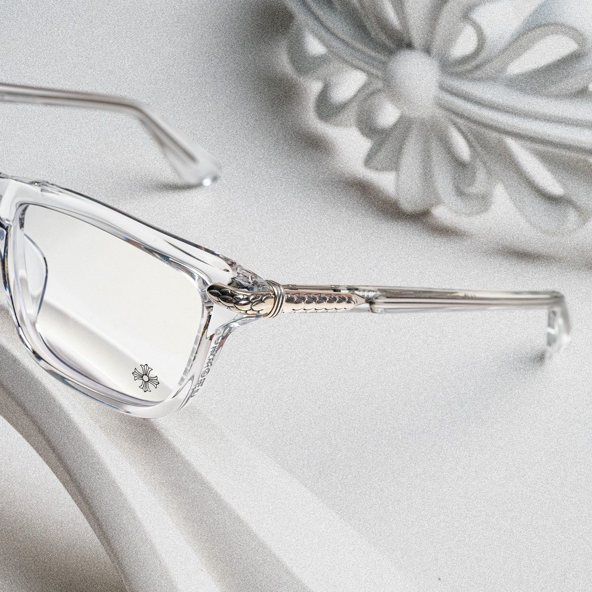 Chrome Hearts CHROME HEARTS LITTLE DINGER CRYSTAL GLASSES Size ONE SIZE - 3 Thumbnail