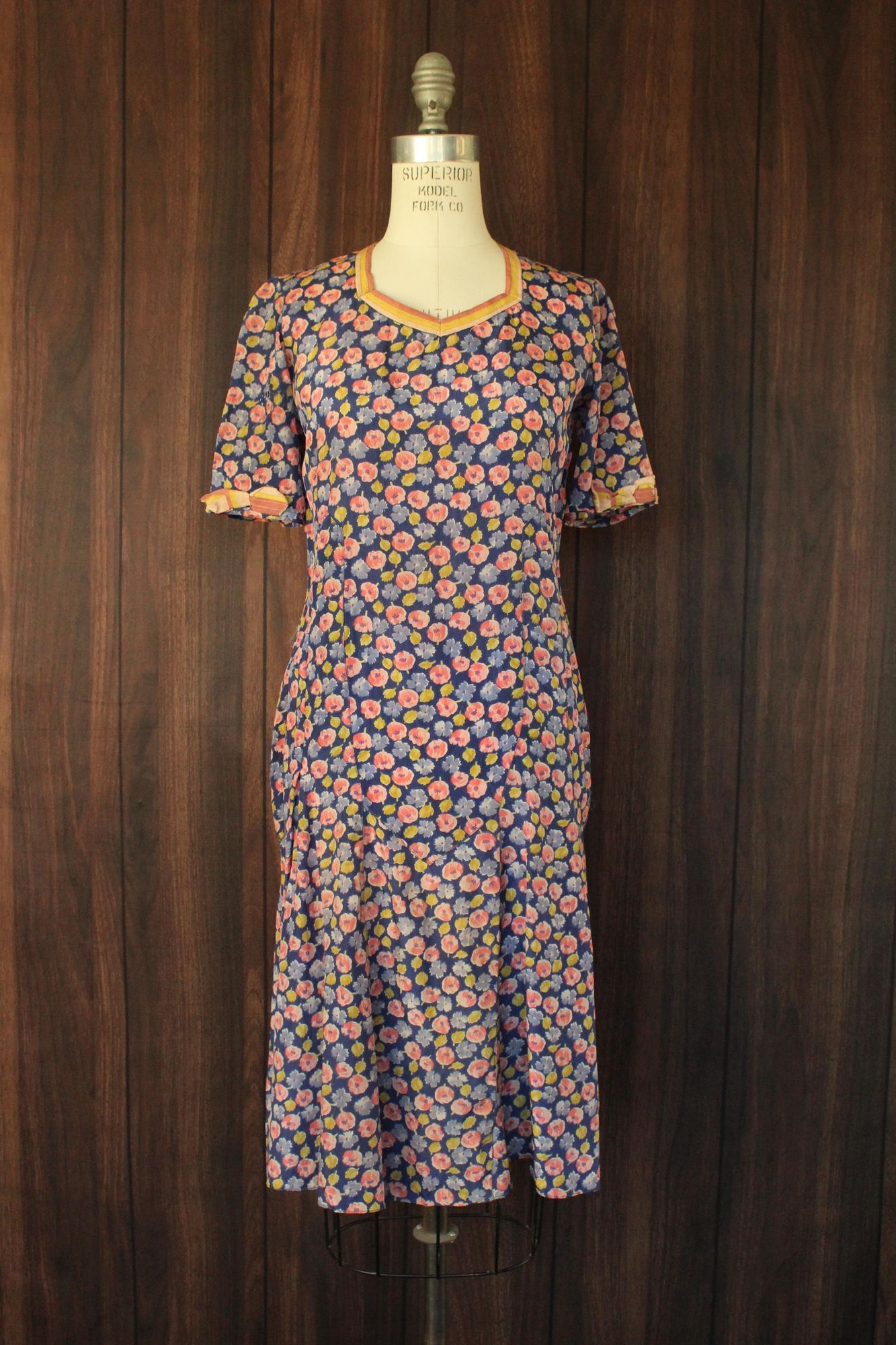 Other Vintage Antique 1920s Dress, Silk Blue and Pink Floral Print Size M / US 6-8 / IT 42-44 - 2 Thumbnail