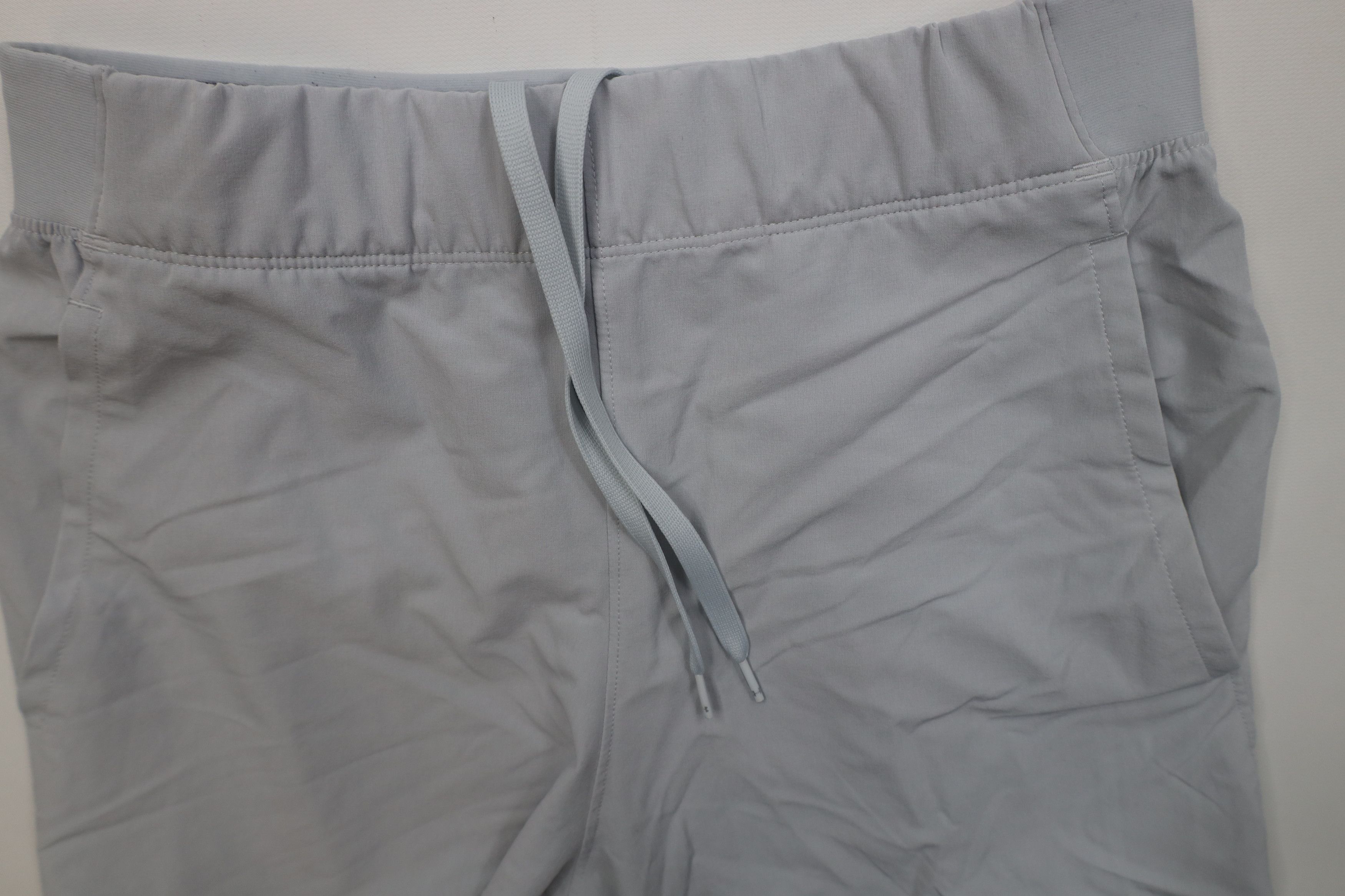 Under Armour Under Armour HeatGear Above Knee Running Gym Shorts Gray Size US 30 / EU 46 - 7 Thumbnail