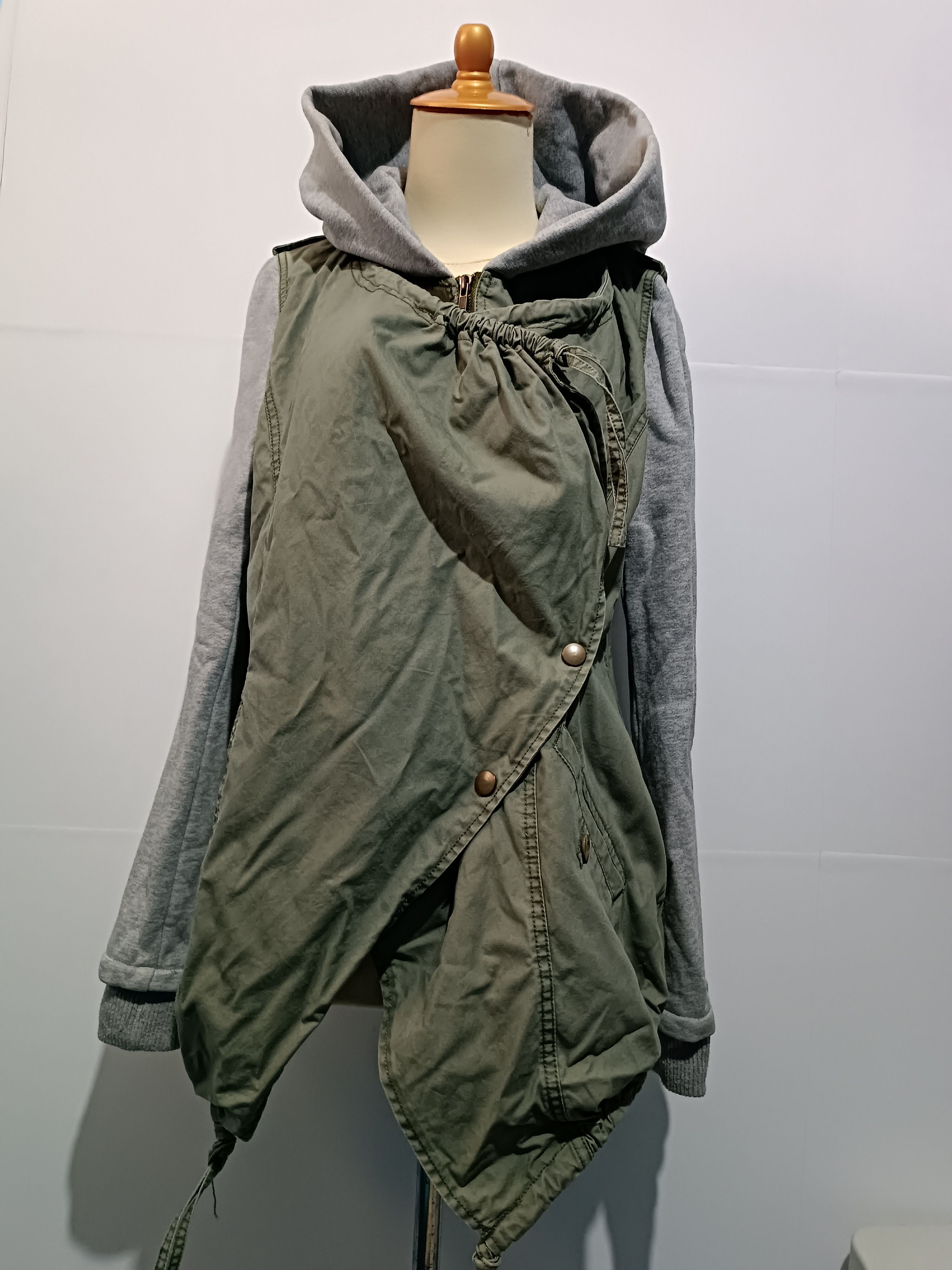 Japanese Brand × MOUSSY Moussy Sweater Hoodie Style Militery Size M / US 6-8 / IT 42-44 - 1 Thumbnail