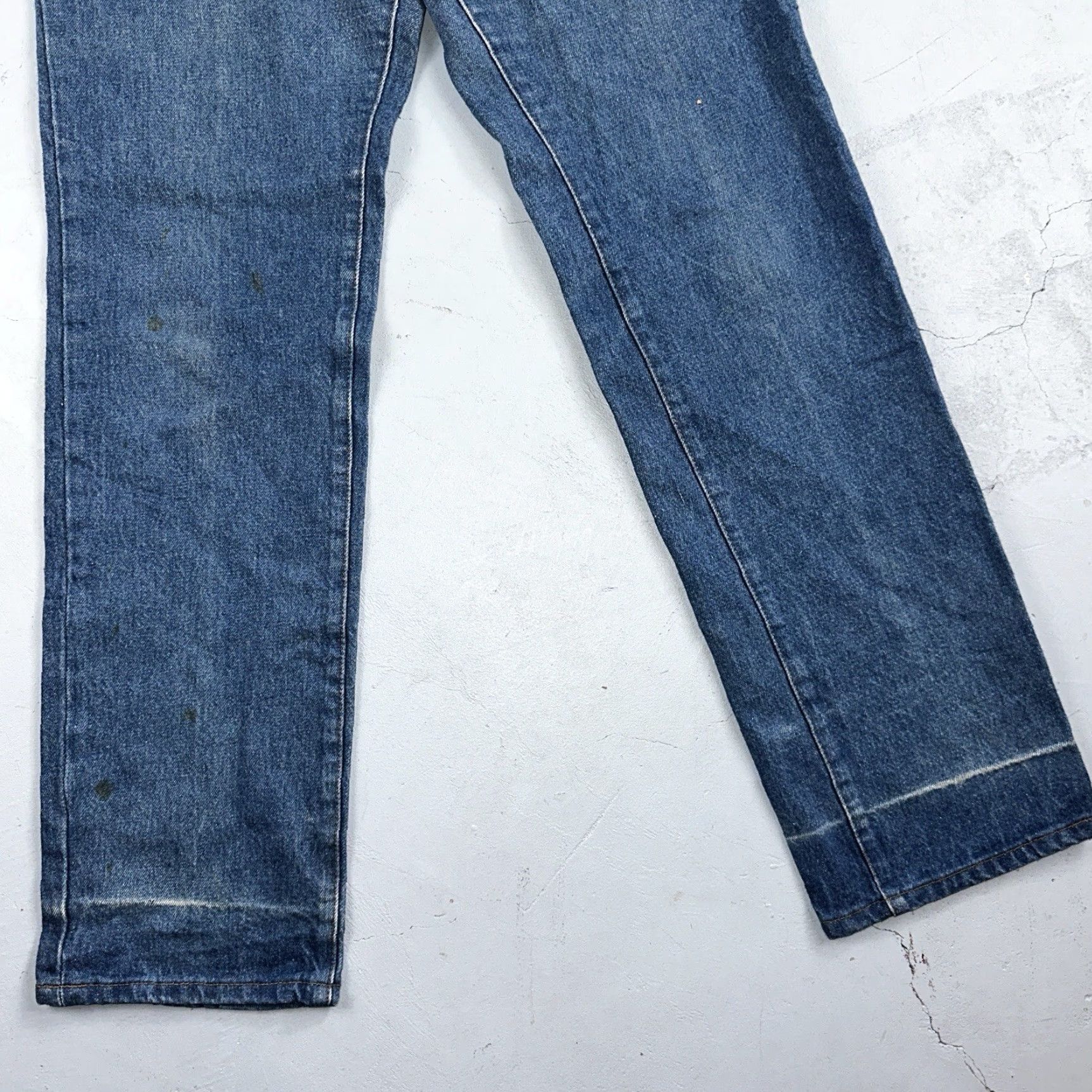 Levi's VINTAGE Levi's 501 Jeans 80s USA Straight Leg Blue Med Wash High Rise 29x32 Mens Size US 29 - 3 Thumbnail