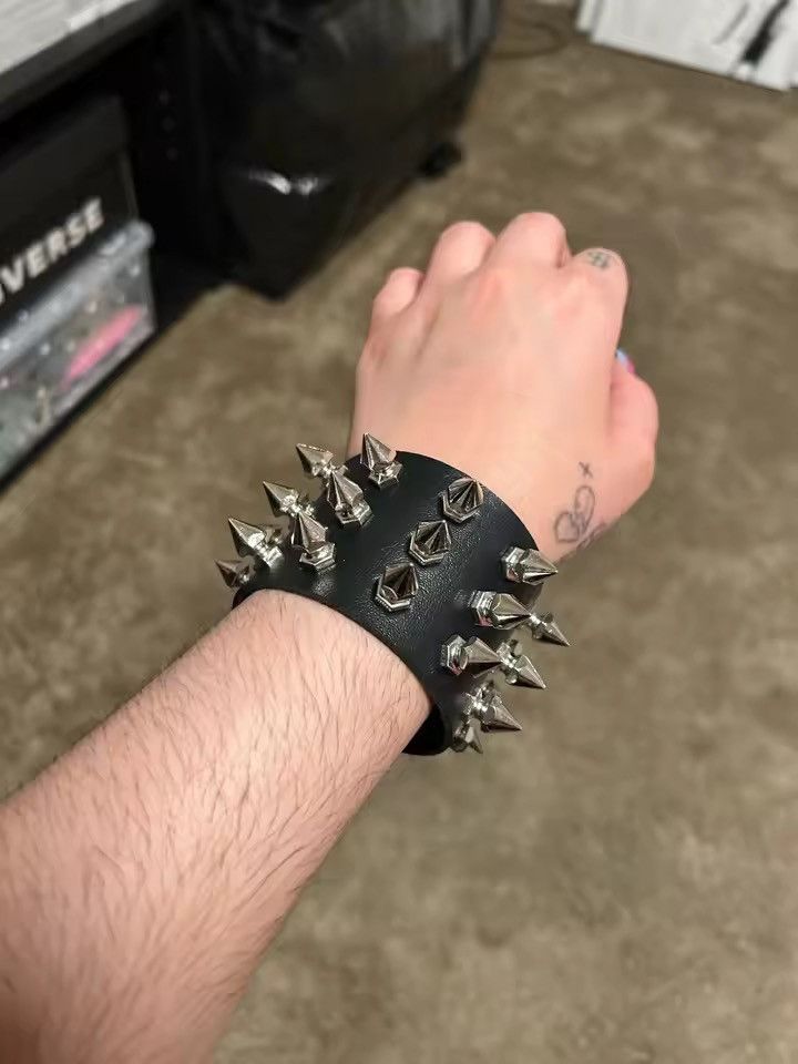 Jewelry Spike Strap Bracelet Gothic Demon Soul Horror Jewelry Size ONE SIZE - 1 Thumbnail