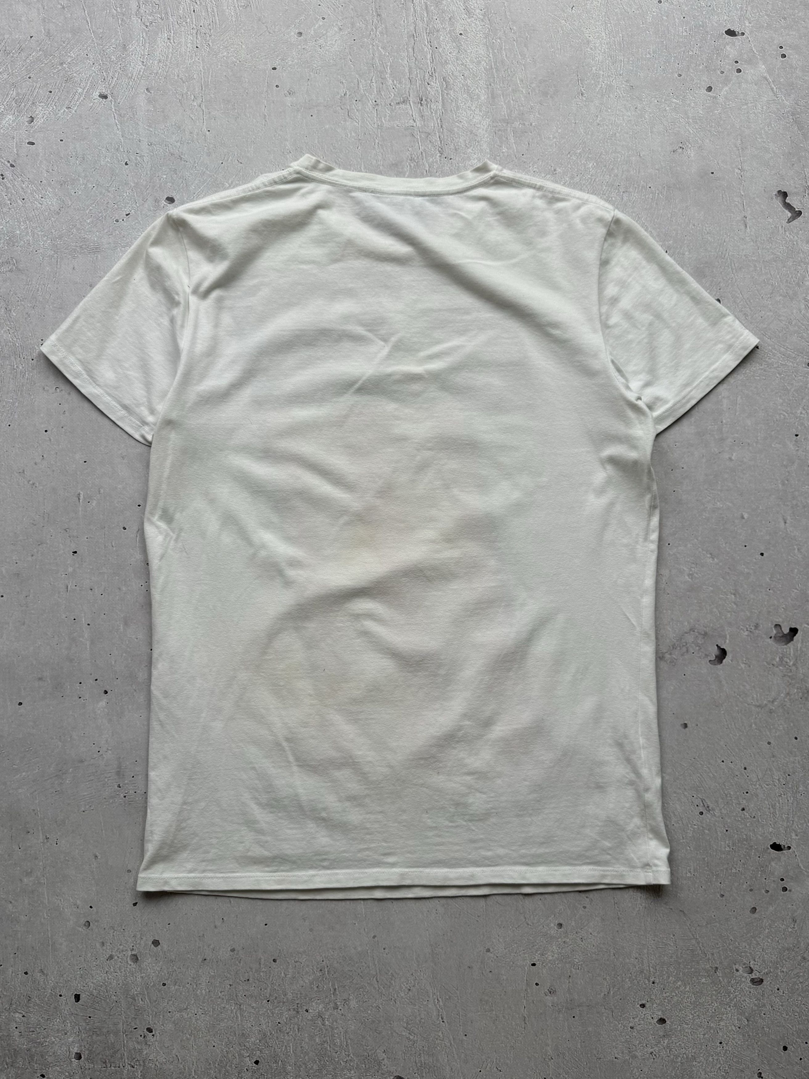 Moschino Moschino Vintage Worn T-Shirt Size US L / EU 52-54 / 3 - 9 Thumbnail