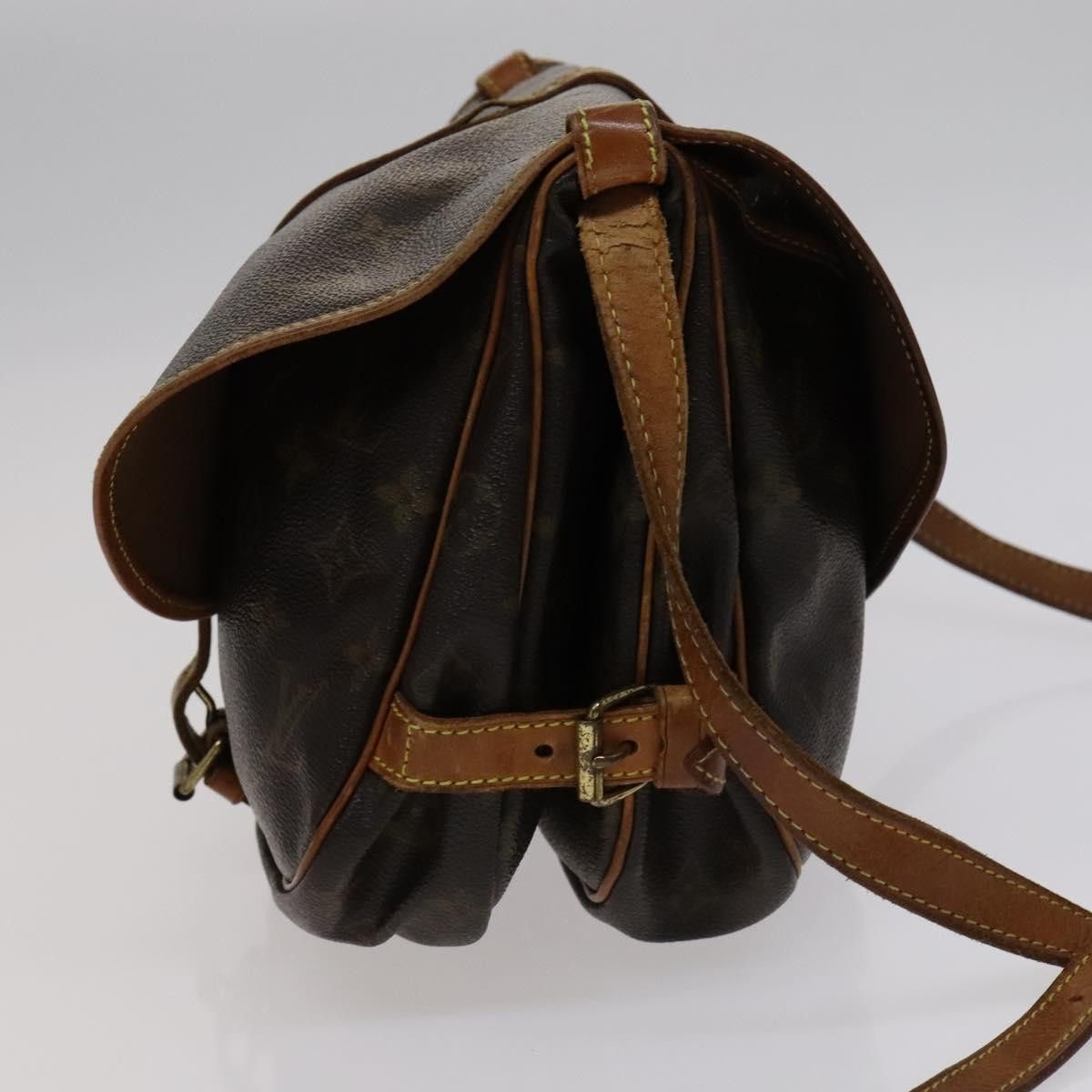 Louis Vuitton LOUIS VUITTON Monogram Saumur 30 Shoulder Bag M42256 Size ONE SIZE - 5 Thumbnail