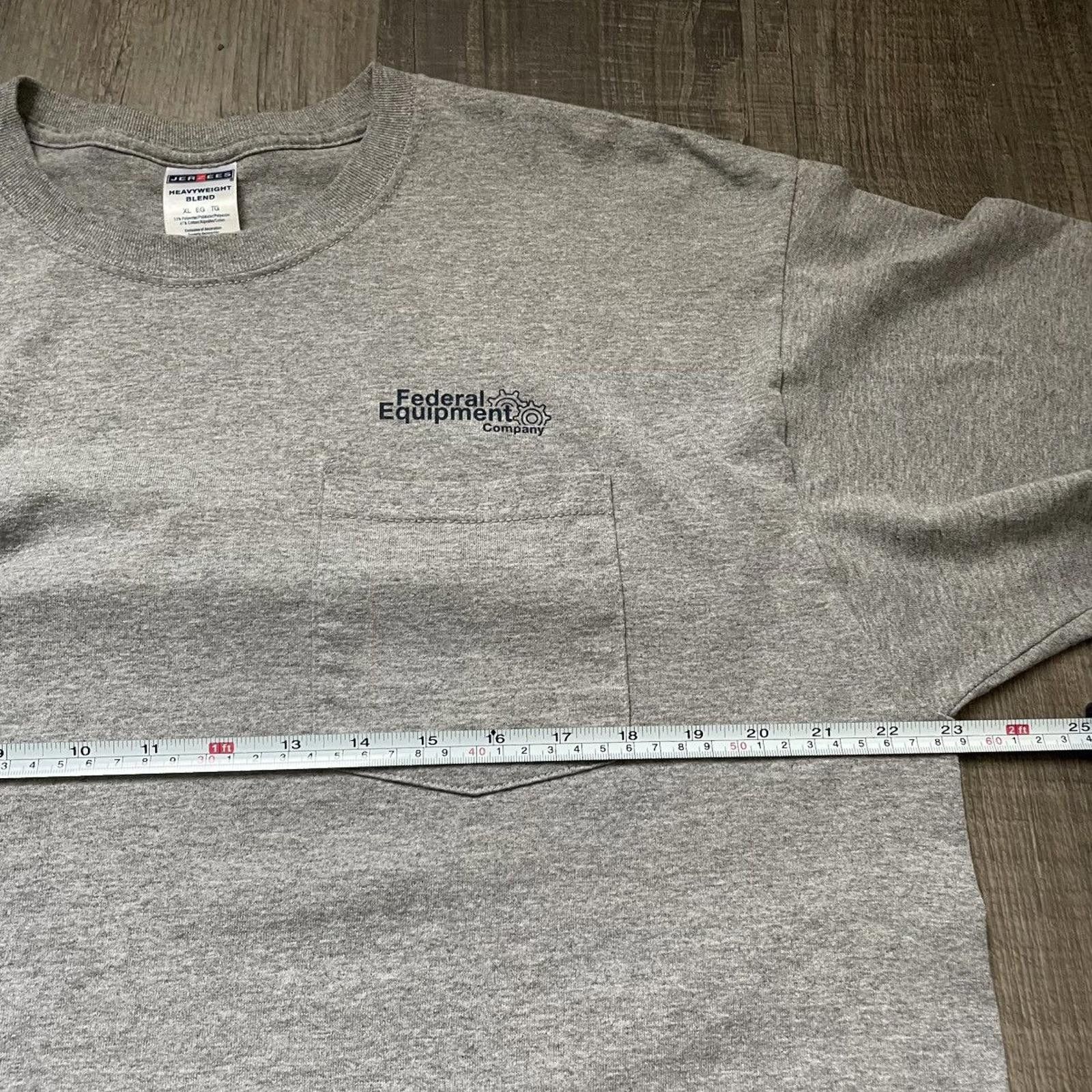 Jerzees JERZEES • VNTG "Grey" Pocket Tee (XL) Size US XL / EU 56 / 4 - 5 Thumbnail