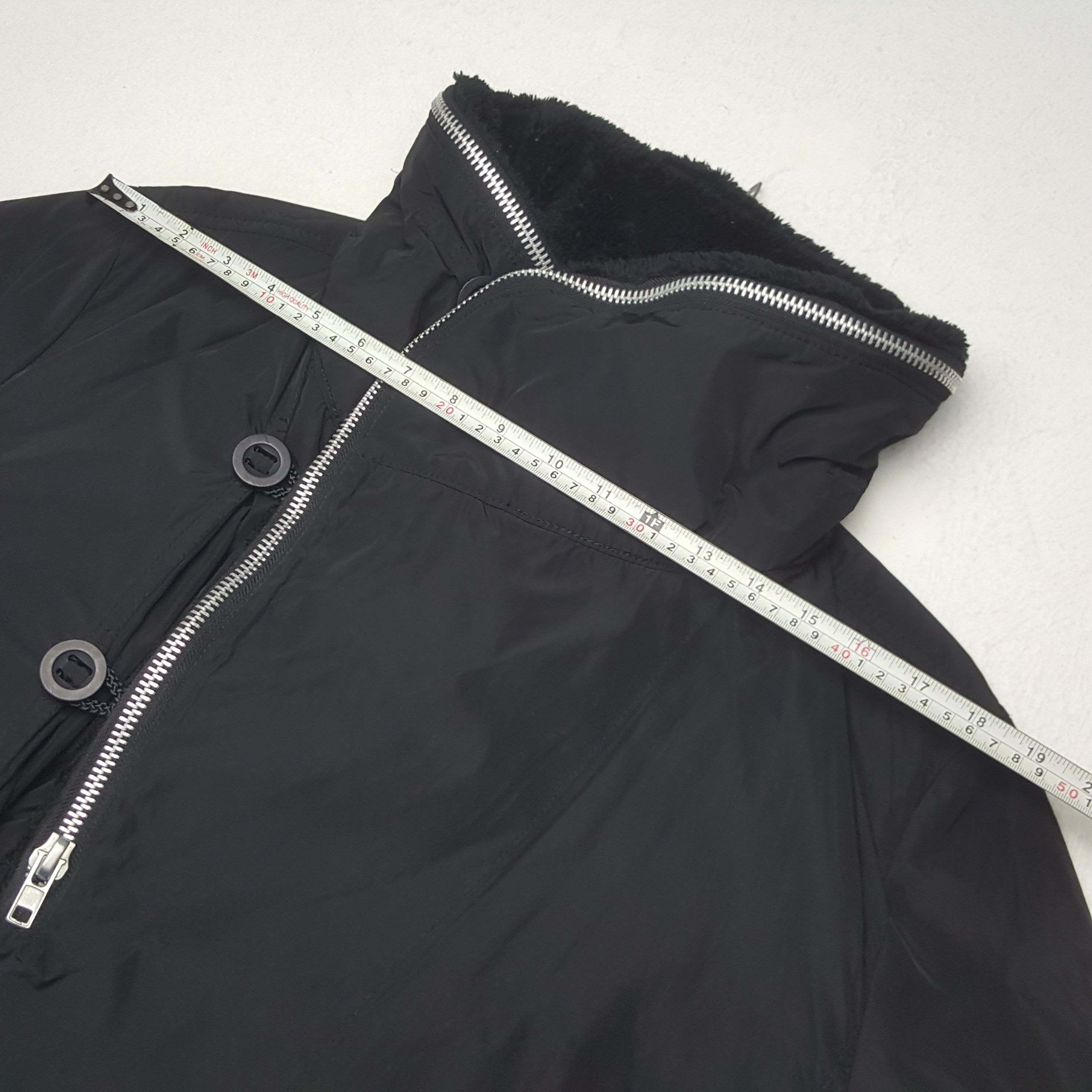 Final Home × Japanese Brand × Vintage Vintage Final Home by Issey Miyake Velvet Winter Jacket Size US S / EU 44-46 / 1 - 5 Thumbnail