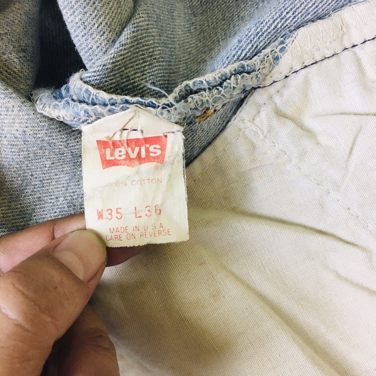 Levi's Vintage Clothing Vintage Levi’s 501xx Distress Size US 35 - 11 Thumbnail