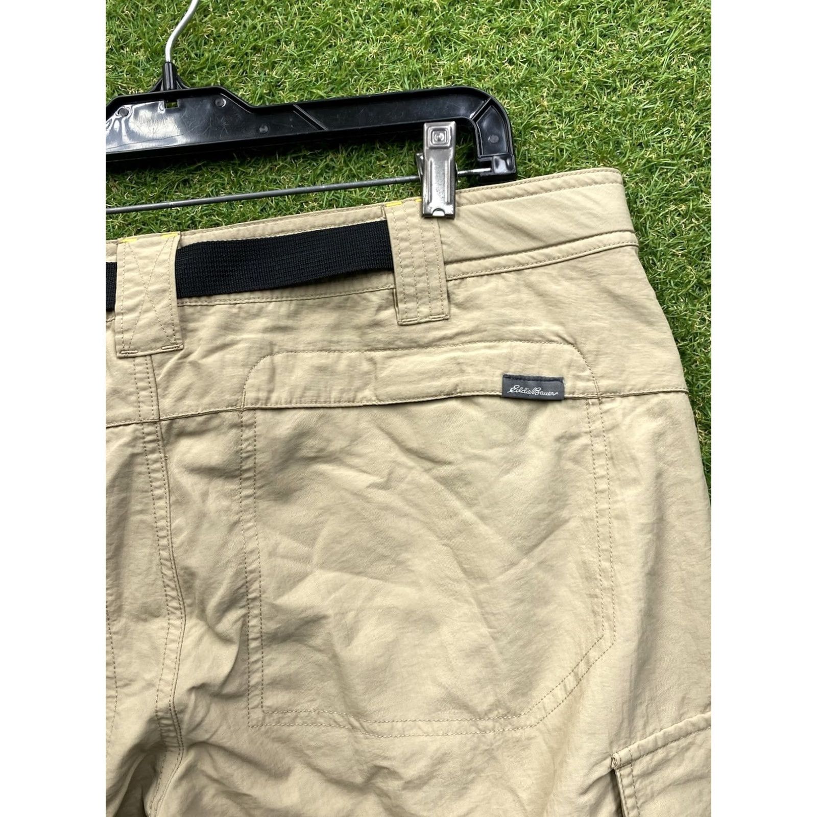 Eddie Bauer Eddie Bauer Travex Pants Mens 38x30 Tan Chino Hike Outdoor Casual Size US 30 / EU 46 - 3 Thumbnail