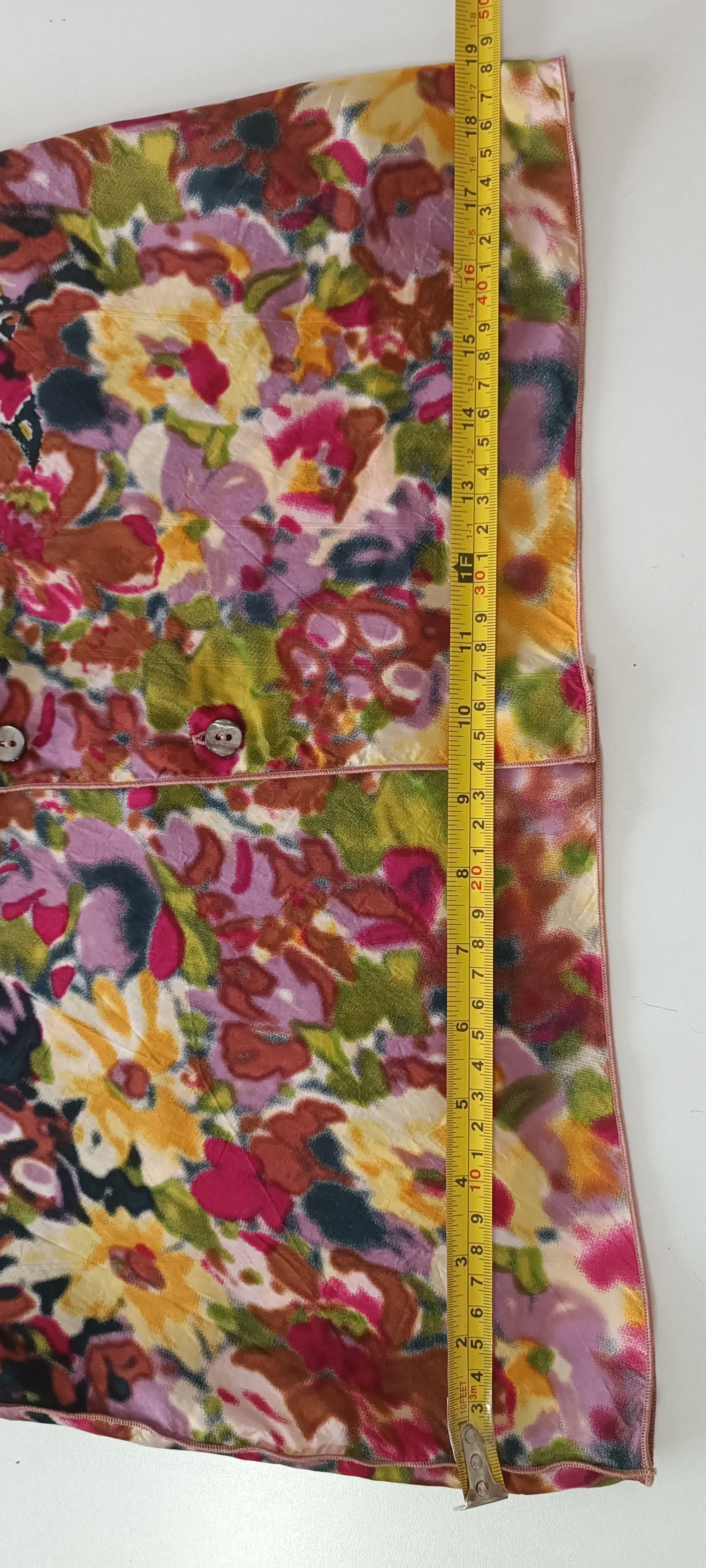 Jean Paul Gaultier SS2001- Satin flower tie-dye shirt Size M / US 6-8 / IT 42-44 - 25 Thumbnail