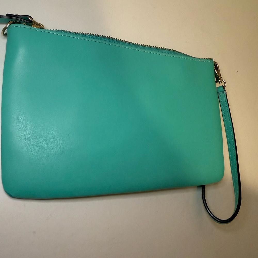 Designer Kate Spade Wristlet Clutch Tiffany Blue Aqua Leather Size ONE SIZE - 7 Thumbnail