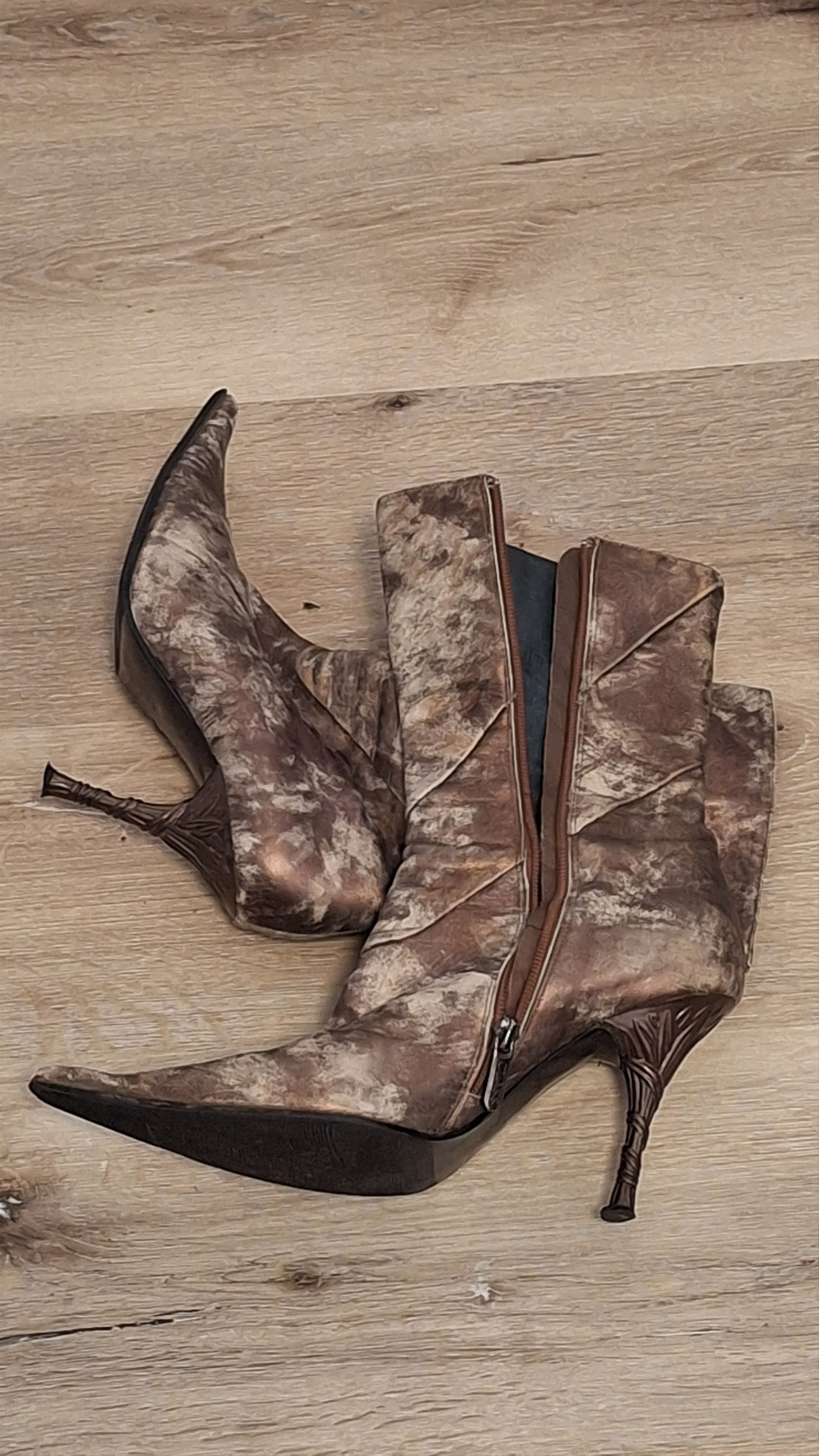 Vintage Y2K Bronze Leather Heeled Boots EU 37 Size US 7 / IT 37 - 6 Thumbnail