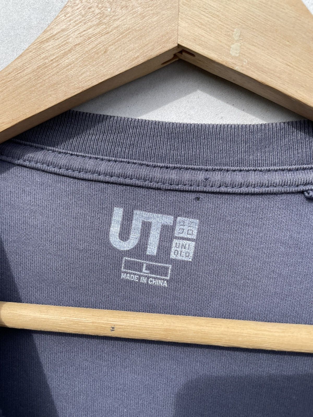 Uniqlo 🔥Accept Binding Offer🔥 Blade Runner 2049 Size US L / EU 52-54 / 3 - 4 Thumbnail
