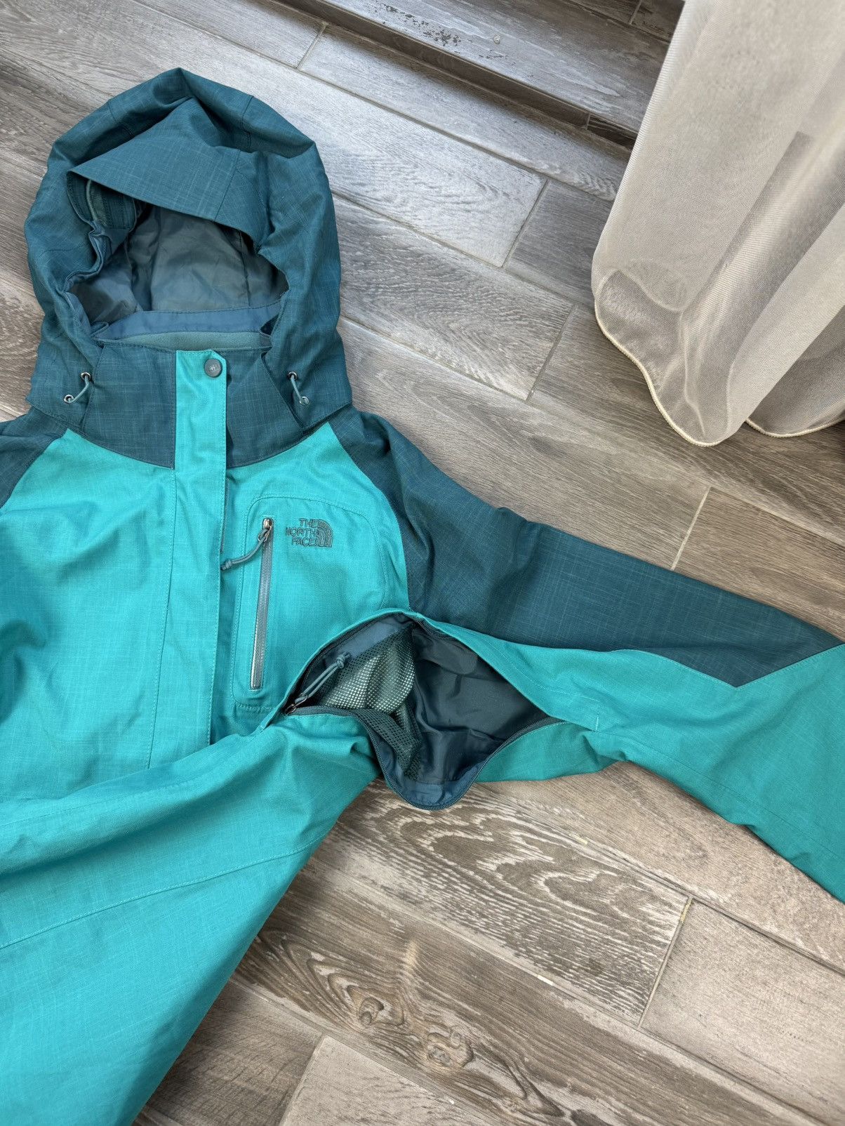 Other The North Face HyVent Women’s Rain Jacket Size M / US 6-8 / IT 42-44 - 6 Thumbnail