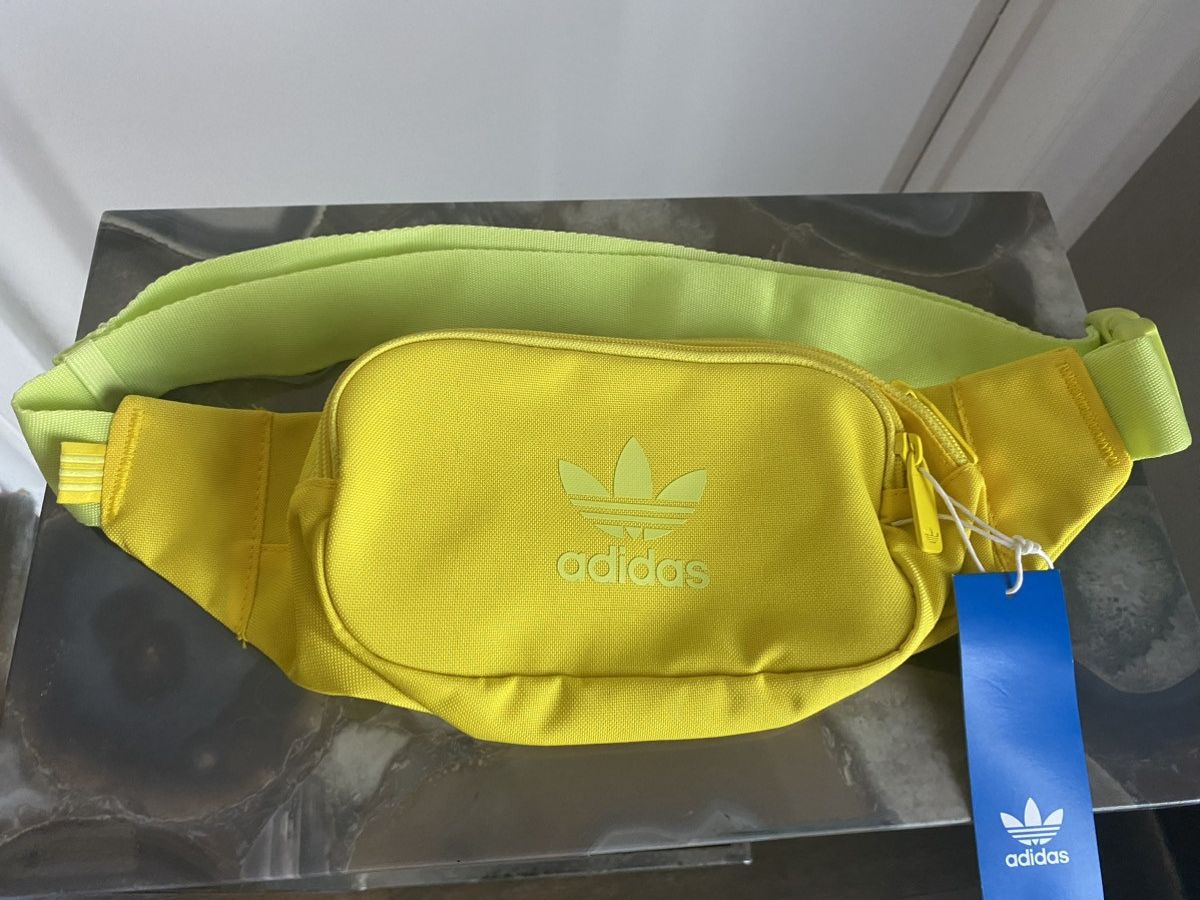 Adidas fanny pack yellow on sale