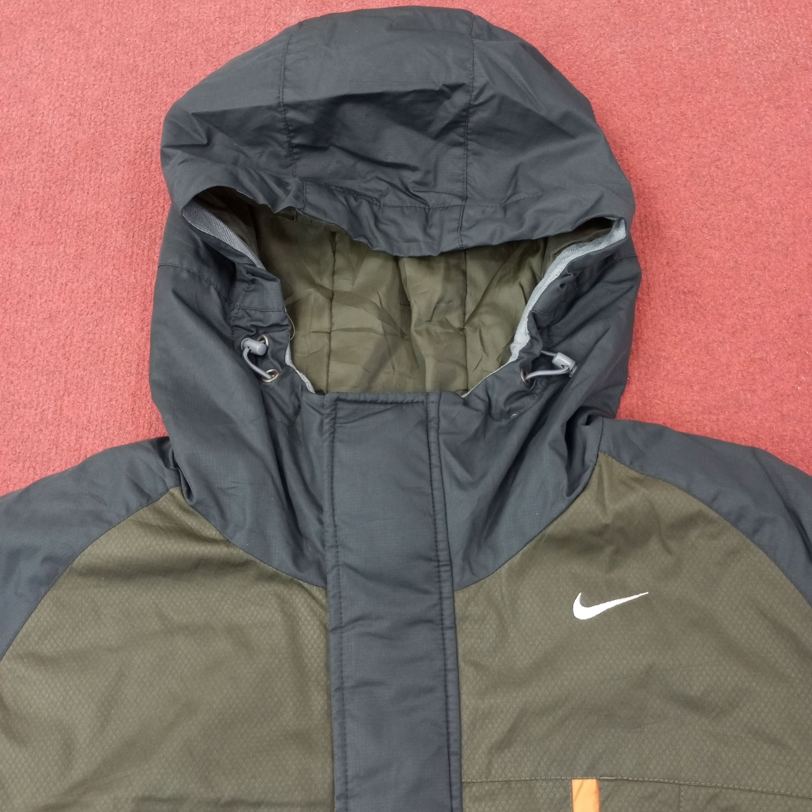 Nike Nike Small Logo Sportswear Style Jacket c240n13 Size US XL / EU 56 / 4 - 2 Thumbnail