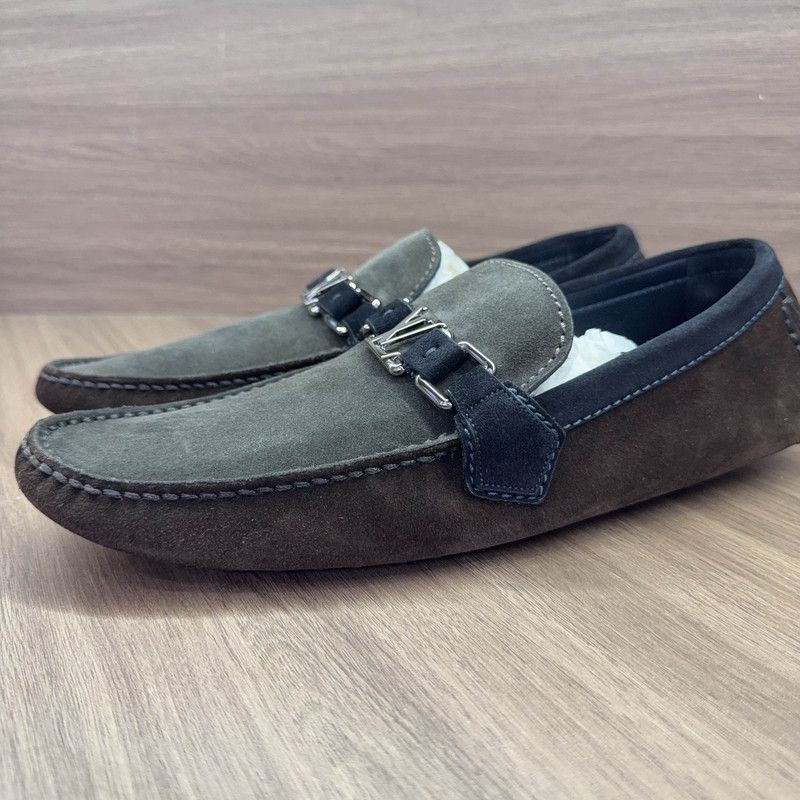 Louis Vuitton Louis Vuitton Green Casual Lifestyle Low-top Shoes 0089 Size US 8 / EU 41 - 1 Thumbnail