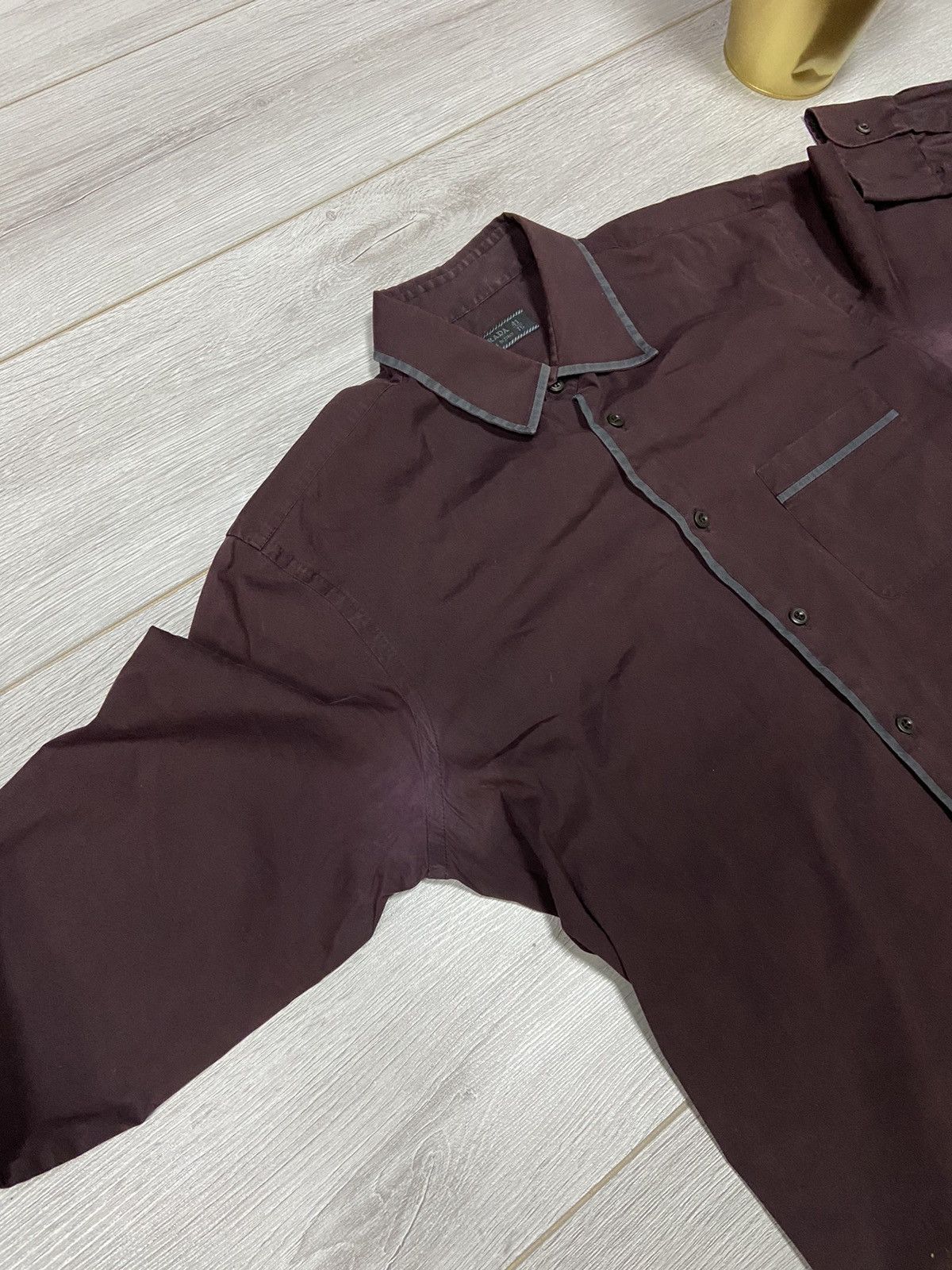 Prada Prada milano vintage shirt buttons Size US L / EU 52-54 / 3 - 9 Thumbnail