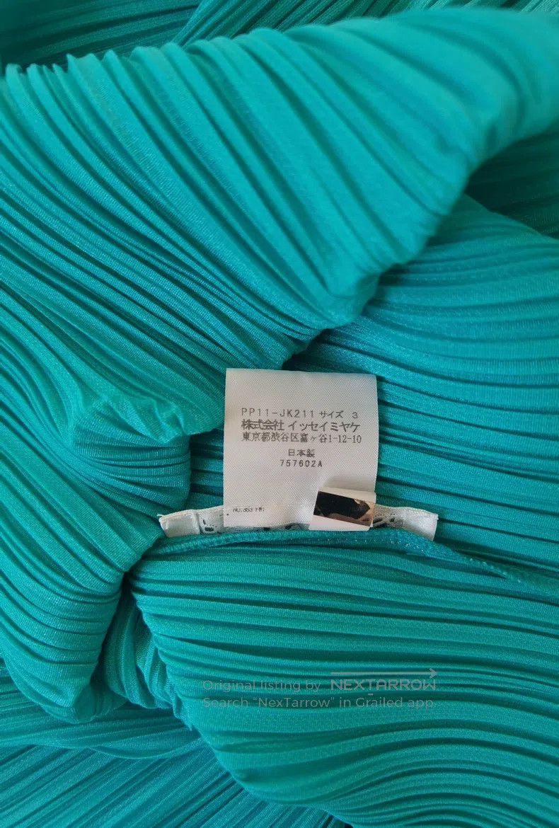 Issey Miyake Issey Miyake Pleated Short Sleeve Top Size L / US 10 / IT 46 - 3 Thumbnail