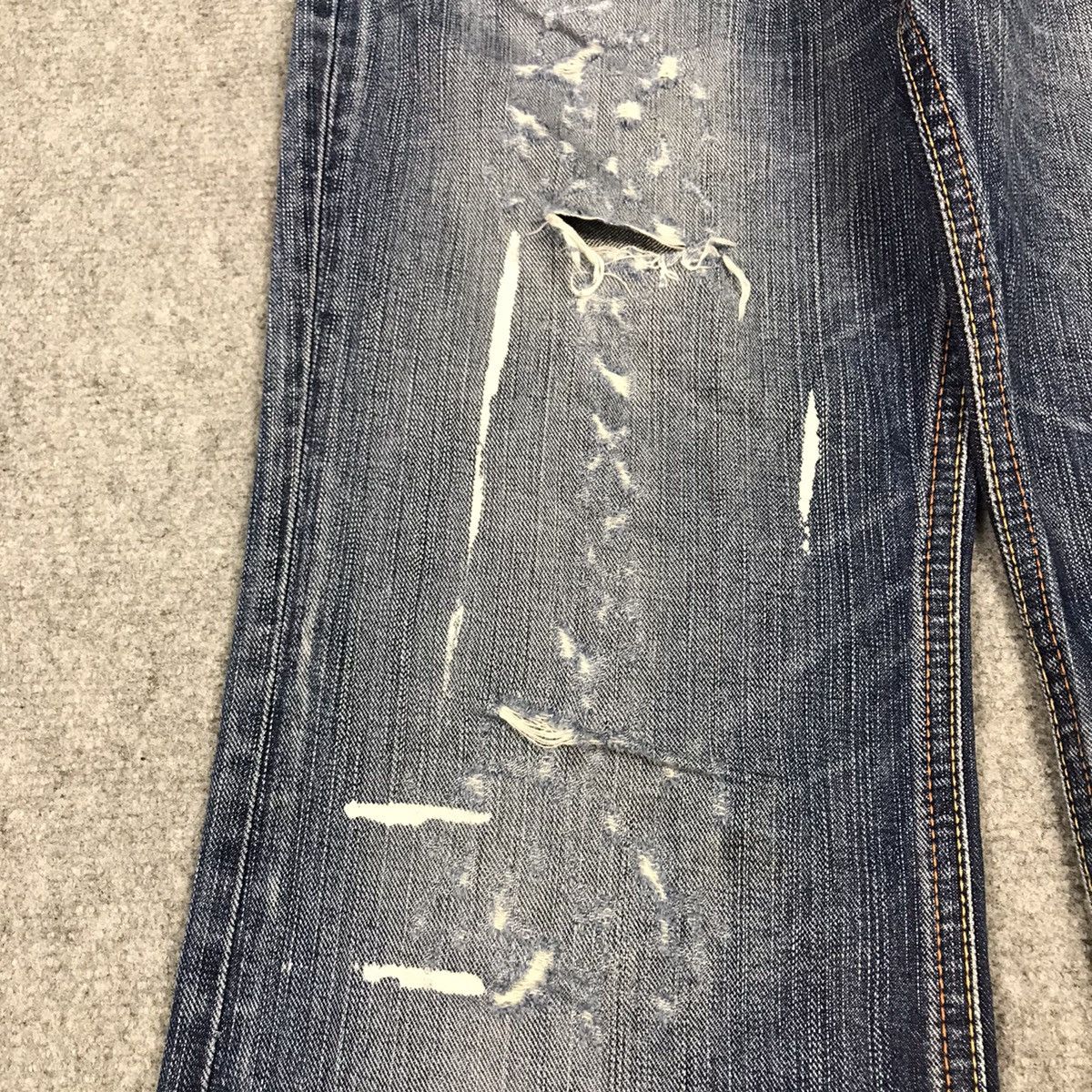 Beauty Beast × Japanese Brand FLARE LIBERTO XXX DENIM DESIGN ACID DISTRESSED BOOTCUT JEANS Size US 30 / EU 46 - 5 Thumbnail